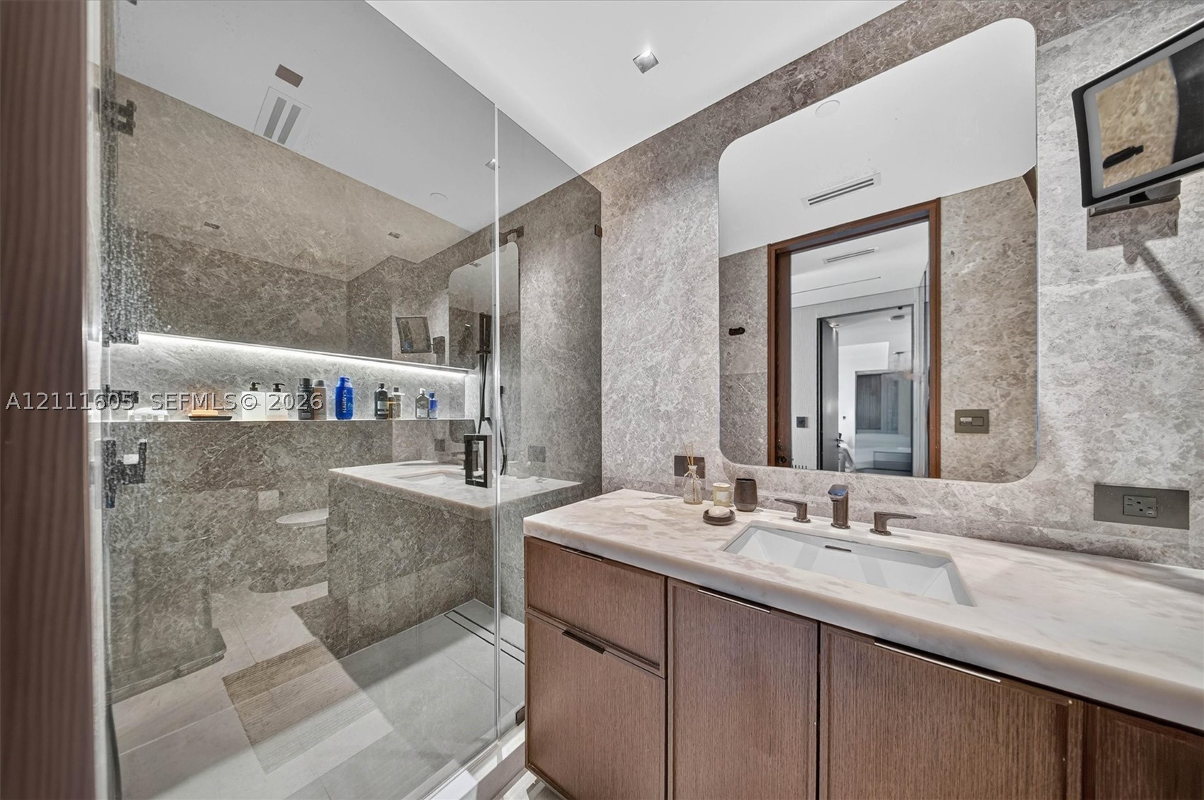 1330 West Ave #PH02 Miami Beach, FL 33139