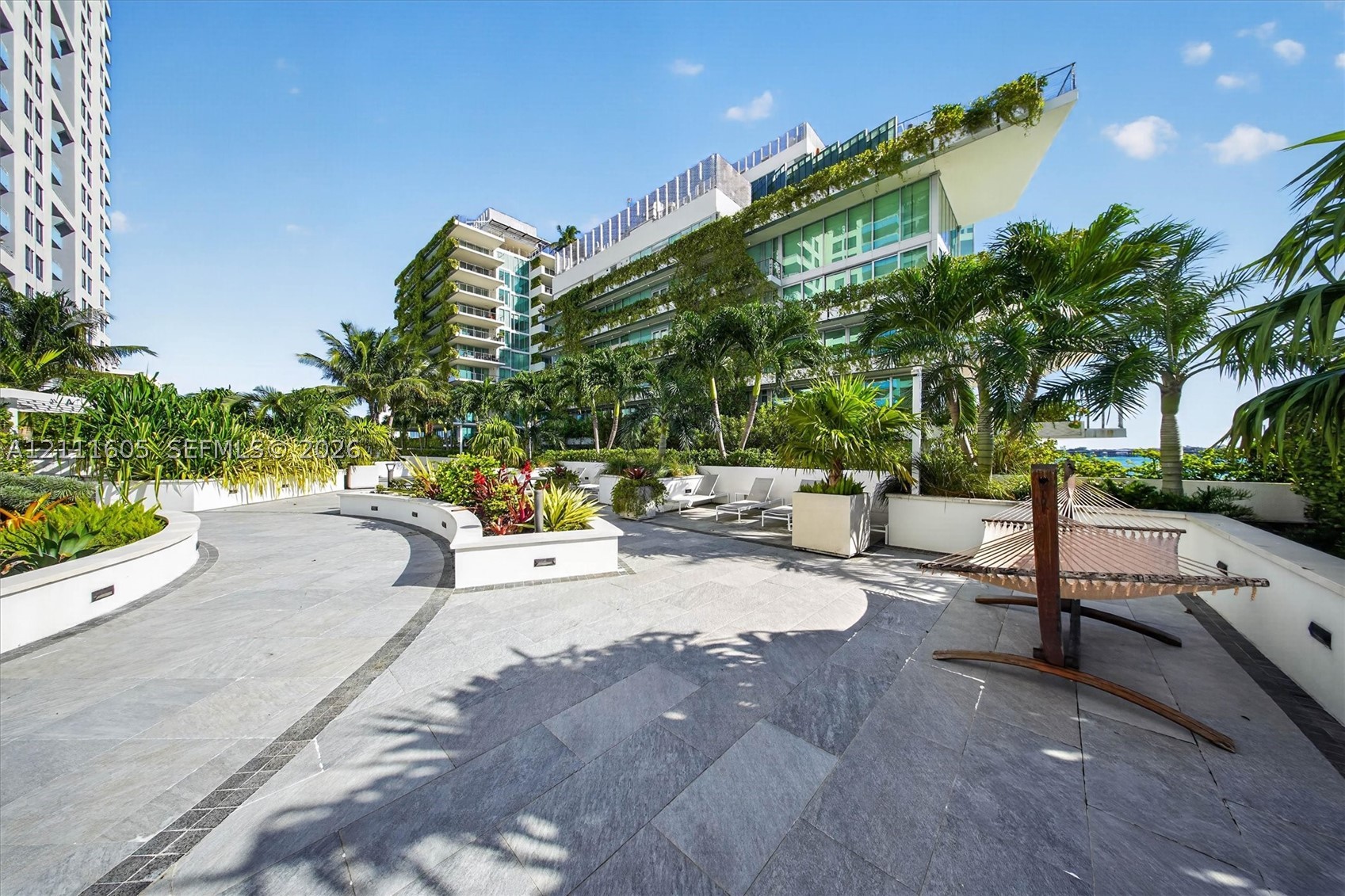 1330 West Ave #PH02 Miami Beach, FL 33139