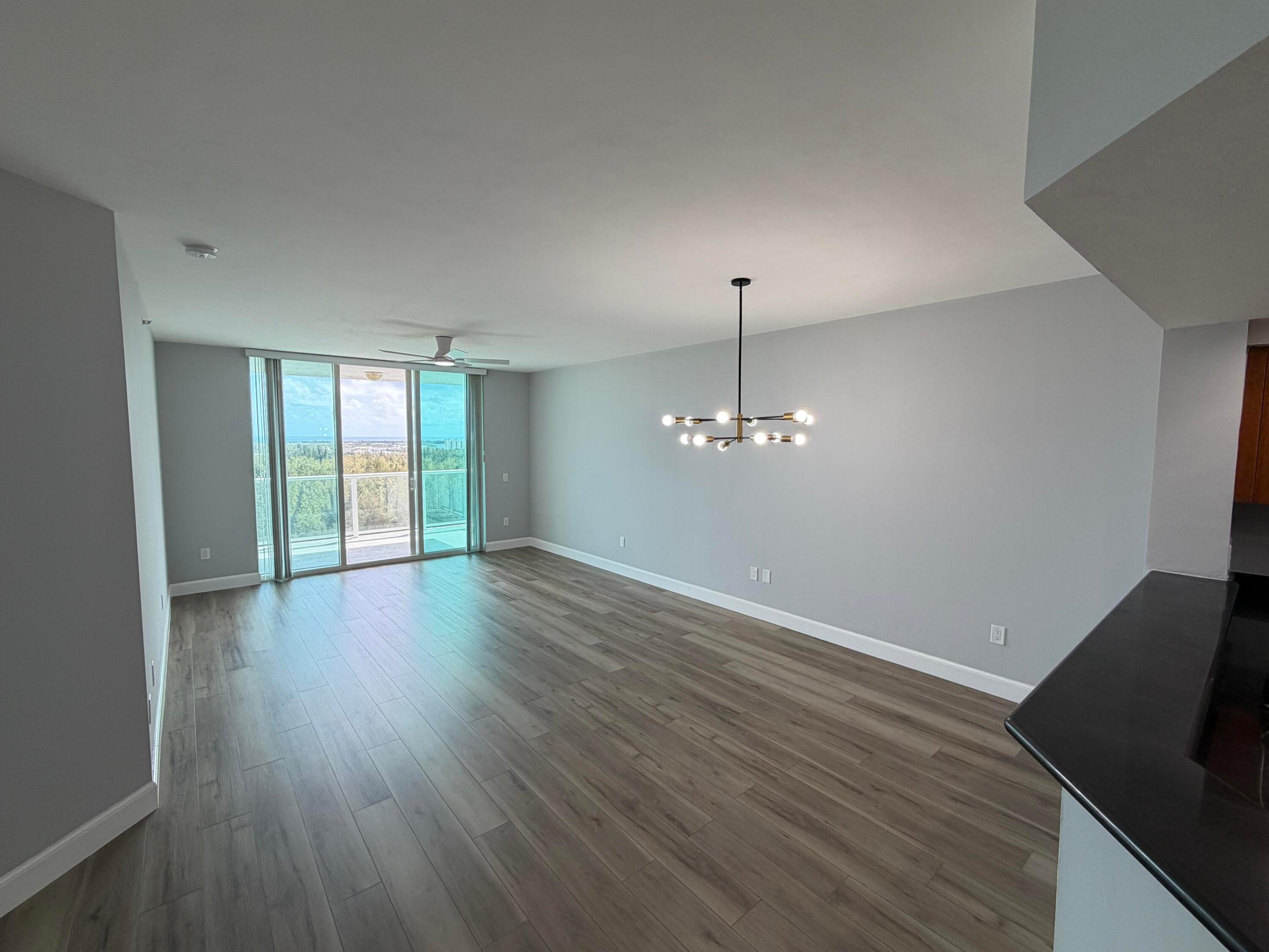 15051 Royal Oaks #1603 North Miami, FL 33181