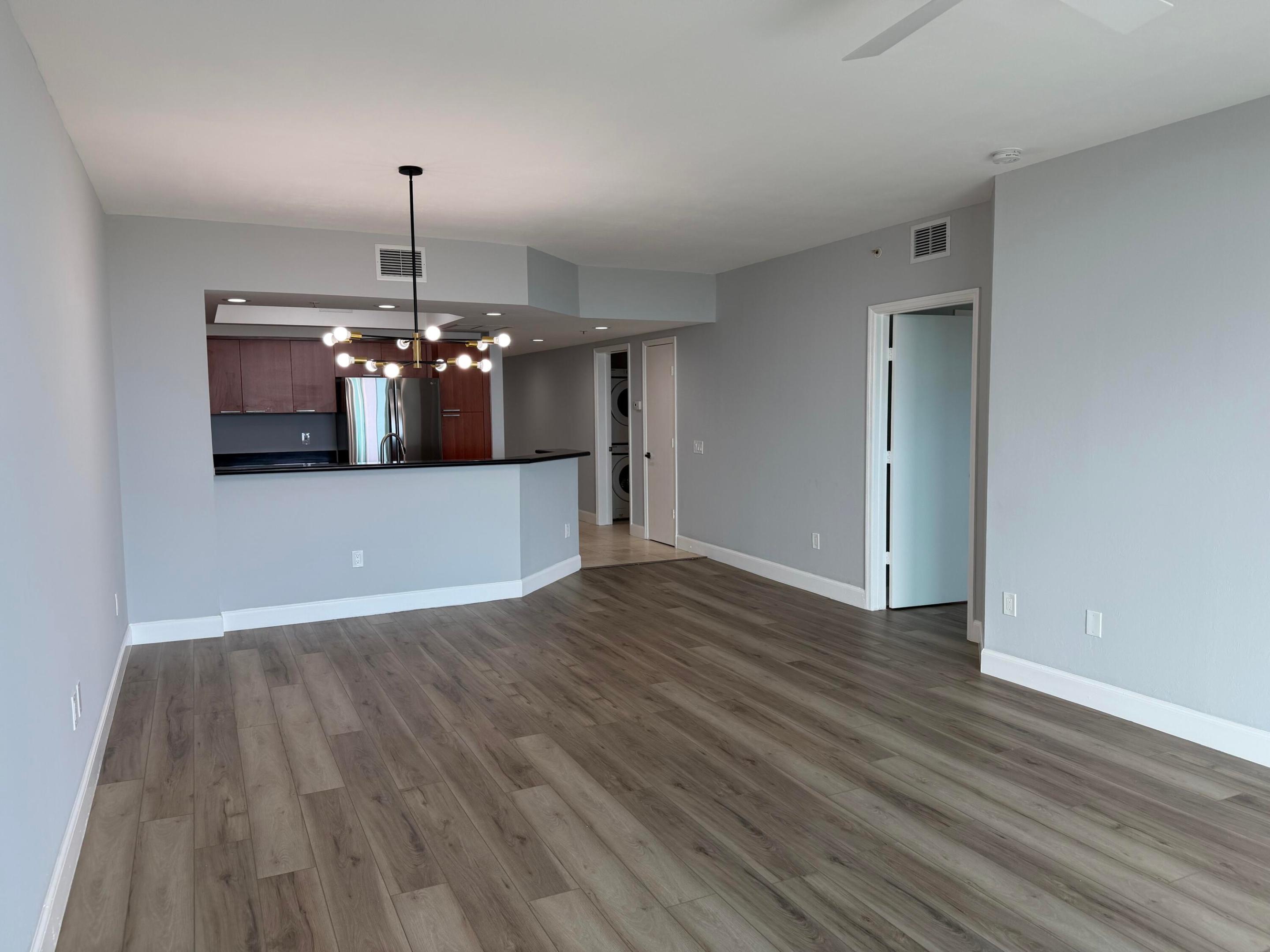 15051 Royal Oaks #1603 North Miami, FL 33181