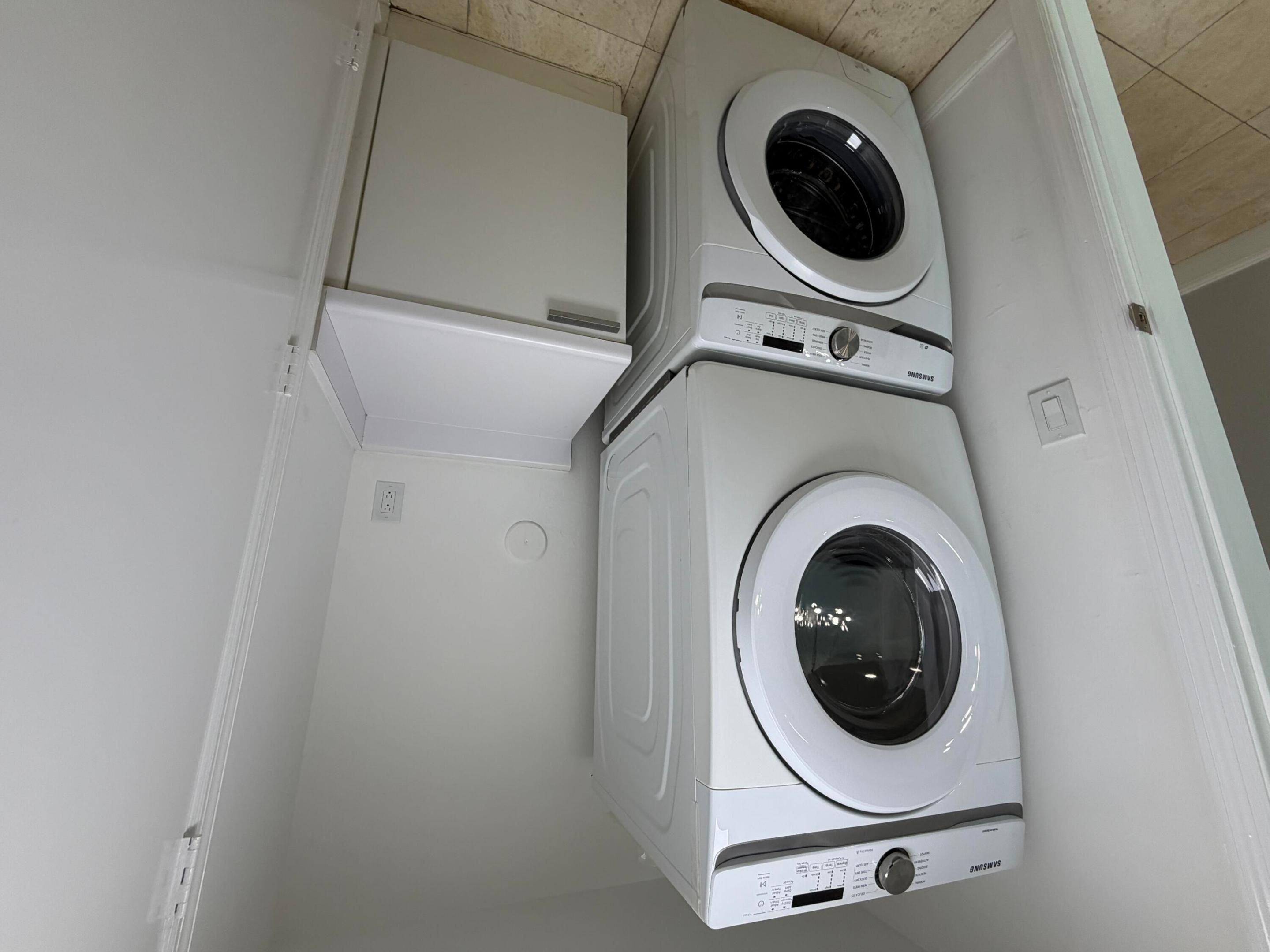 15051 Royal Oaks #1603 North Miami, FL 33181