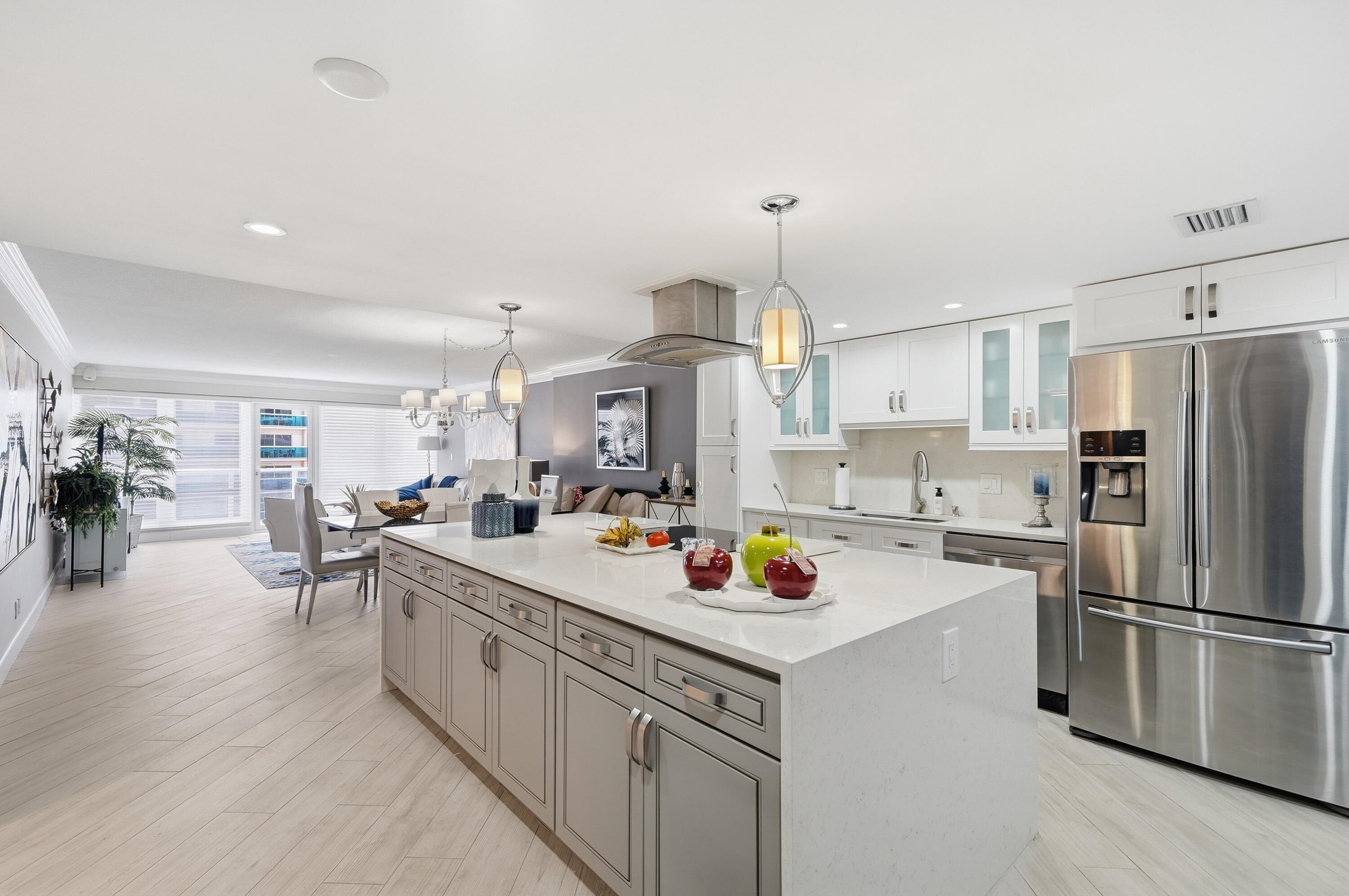 4100 Galt Ocean #305 Fort Lauderdale, FL 33308