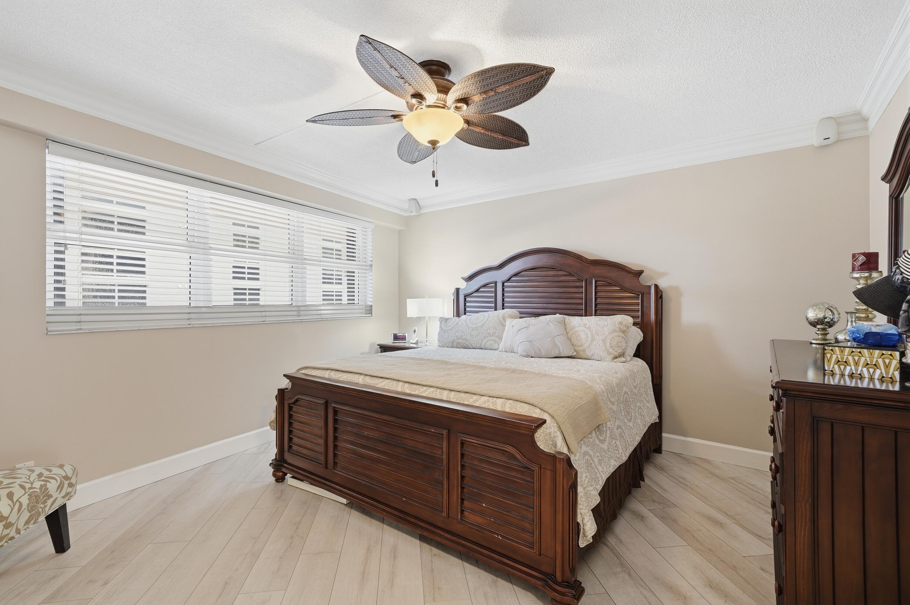 4100 Galt Ocean #305 Fort Lauderdale, FL 33308