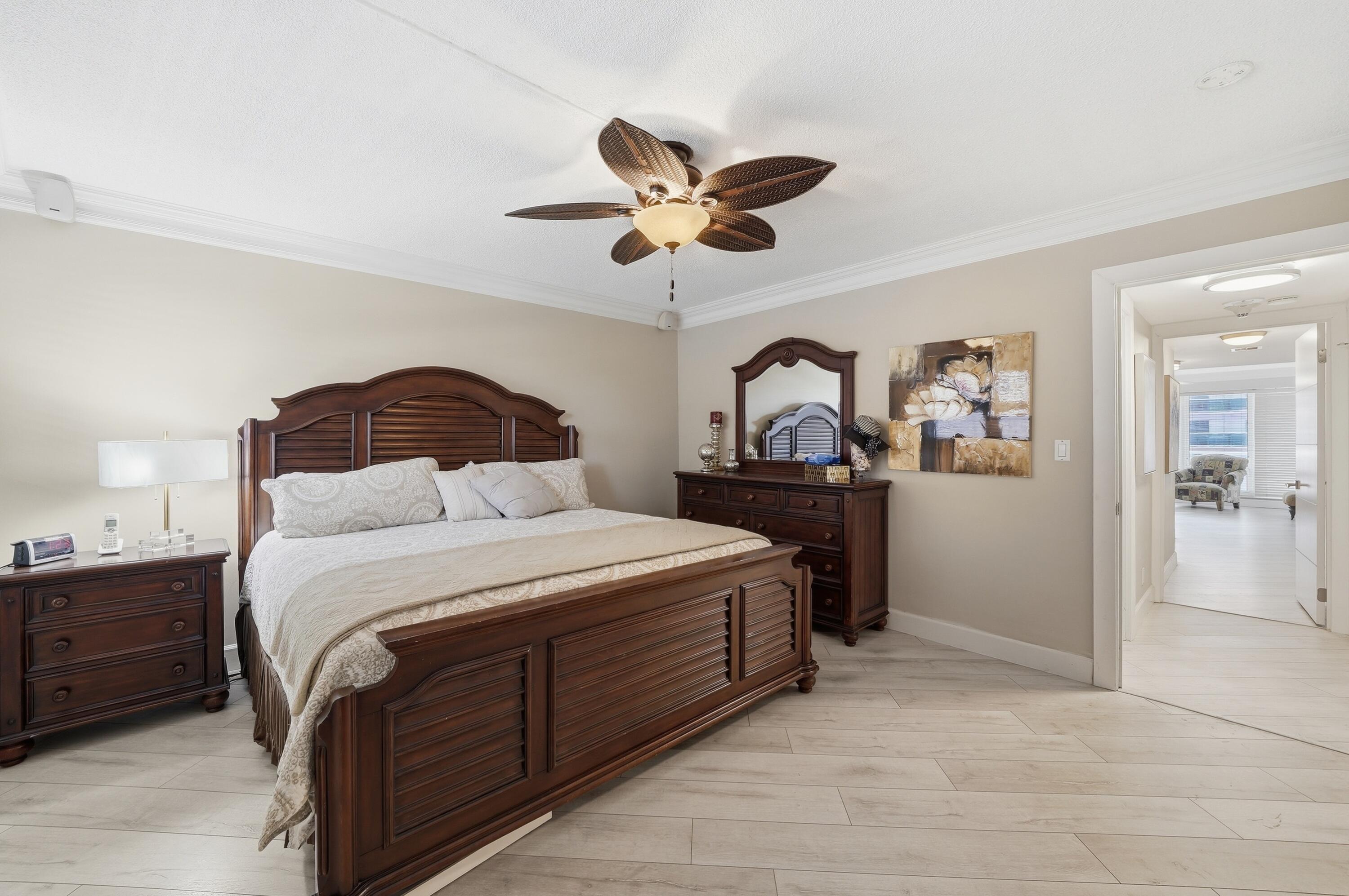 4100 Galt Ocean #305 Fort Lauderdale, FL 33308