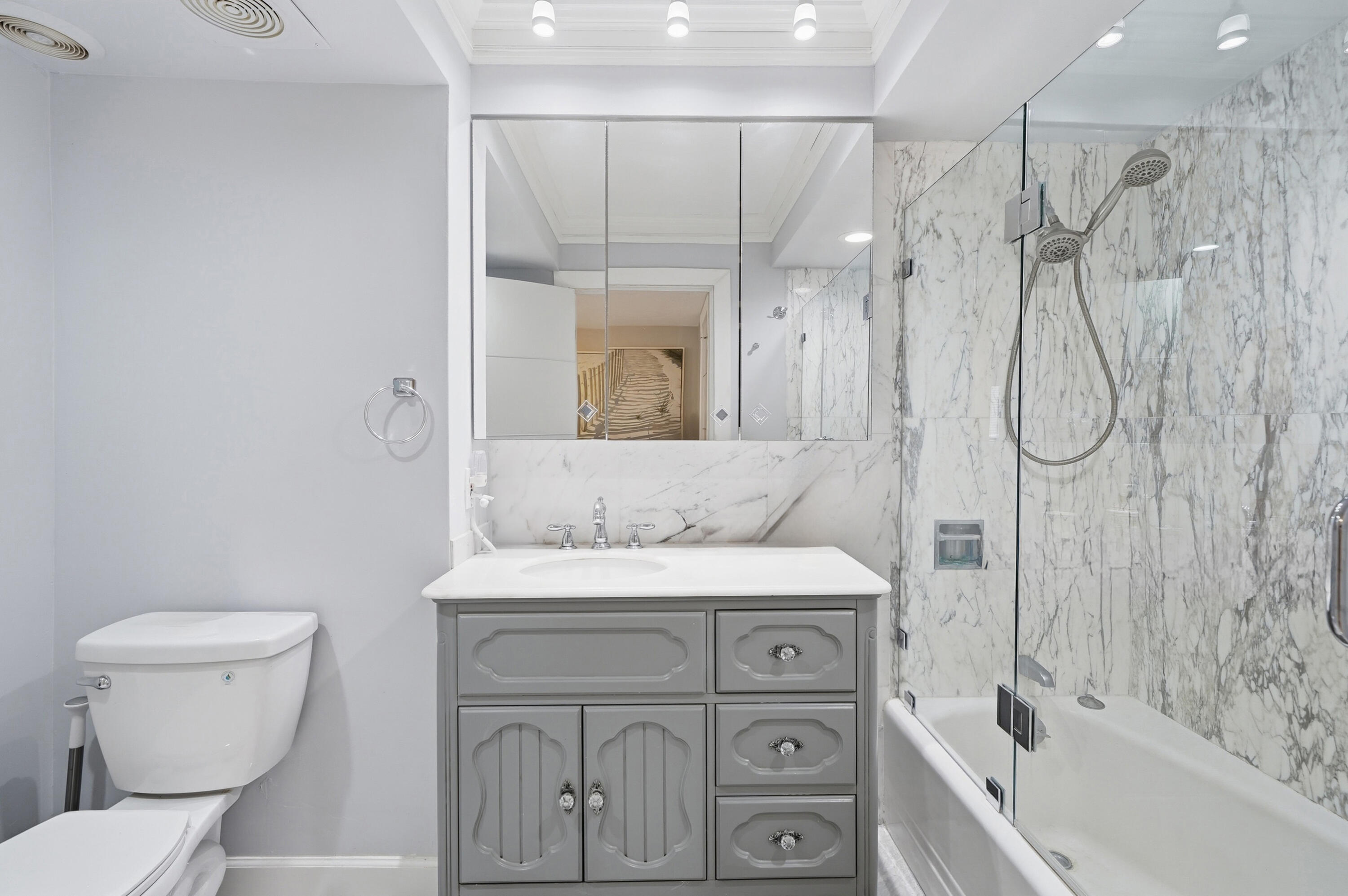 4100 Galt Ocean #305 Fort Lauderdale, FL 33308