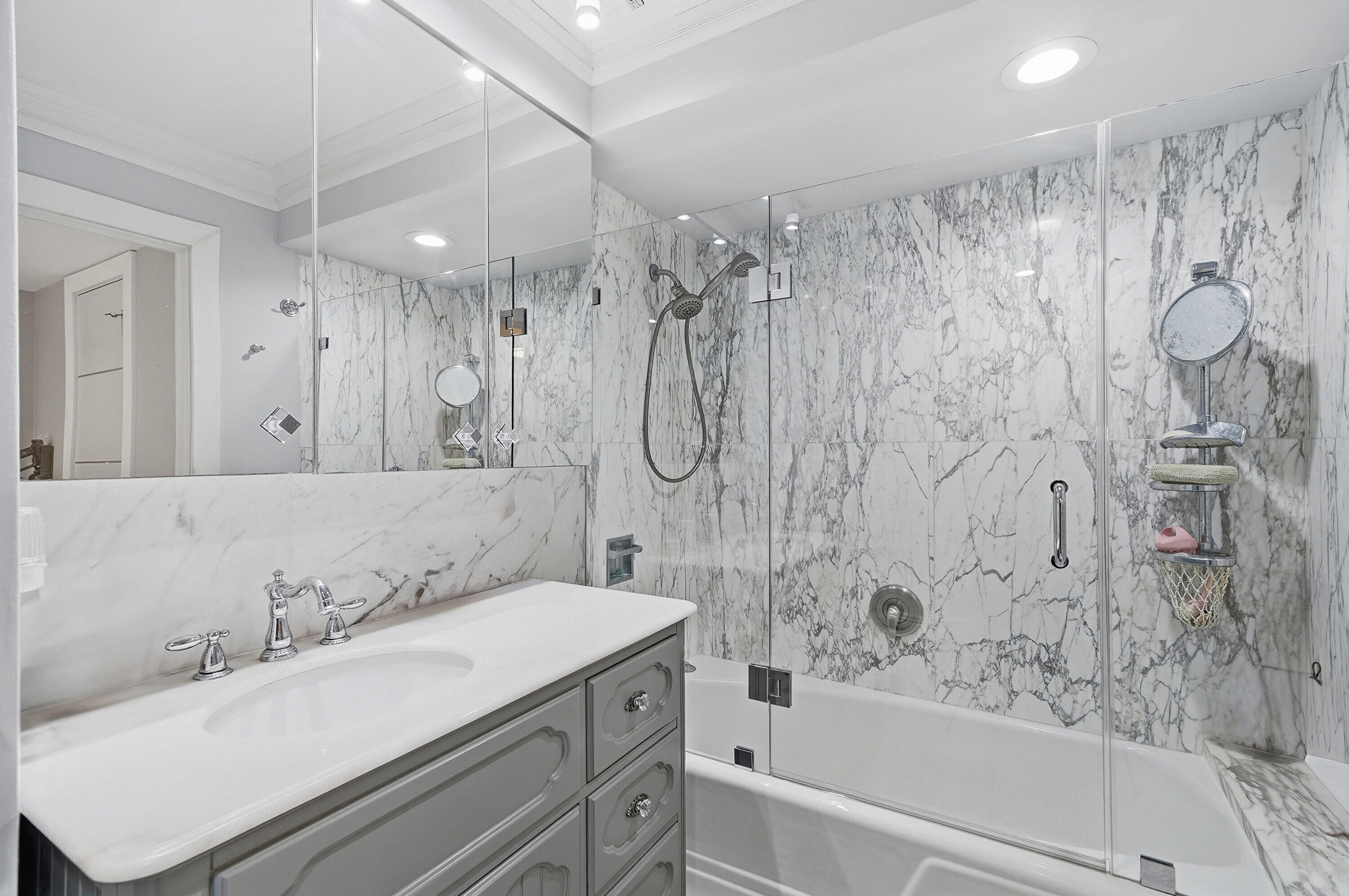 4100 Galt Ocean #305 Fort Lauderdale, FL 33308