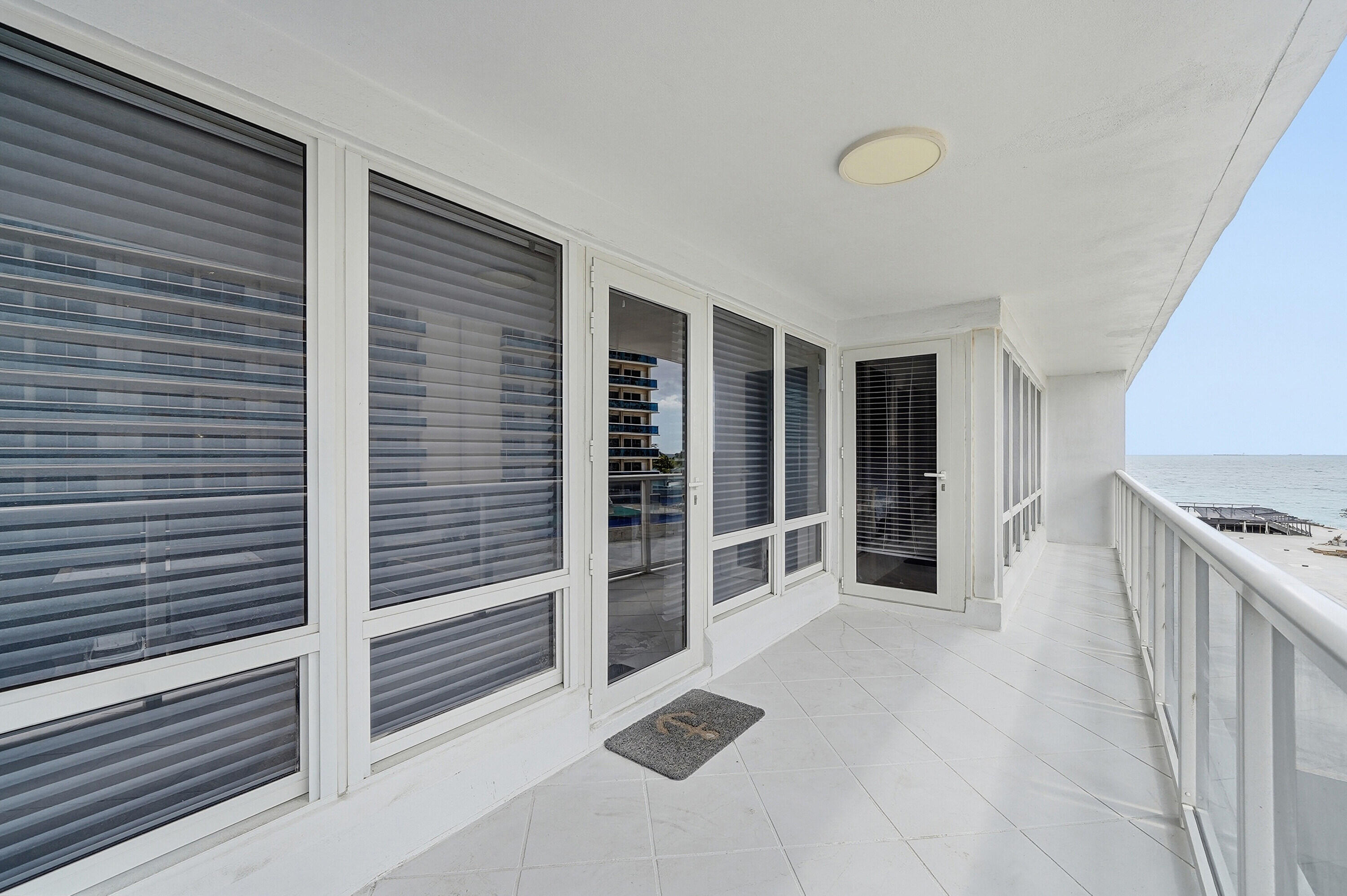 4100 Galt Ocean #305 Fort Lauderdale, FL 33308