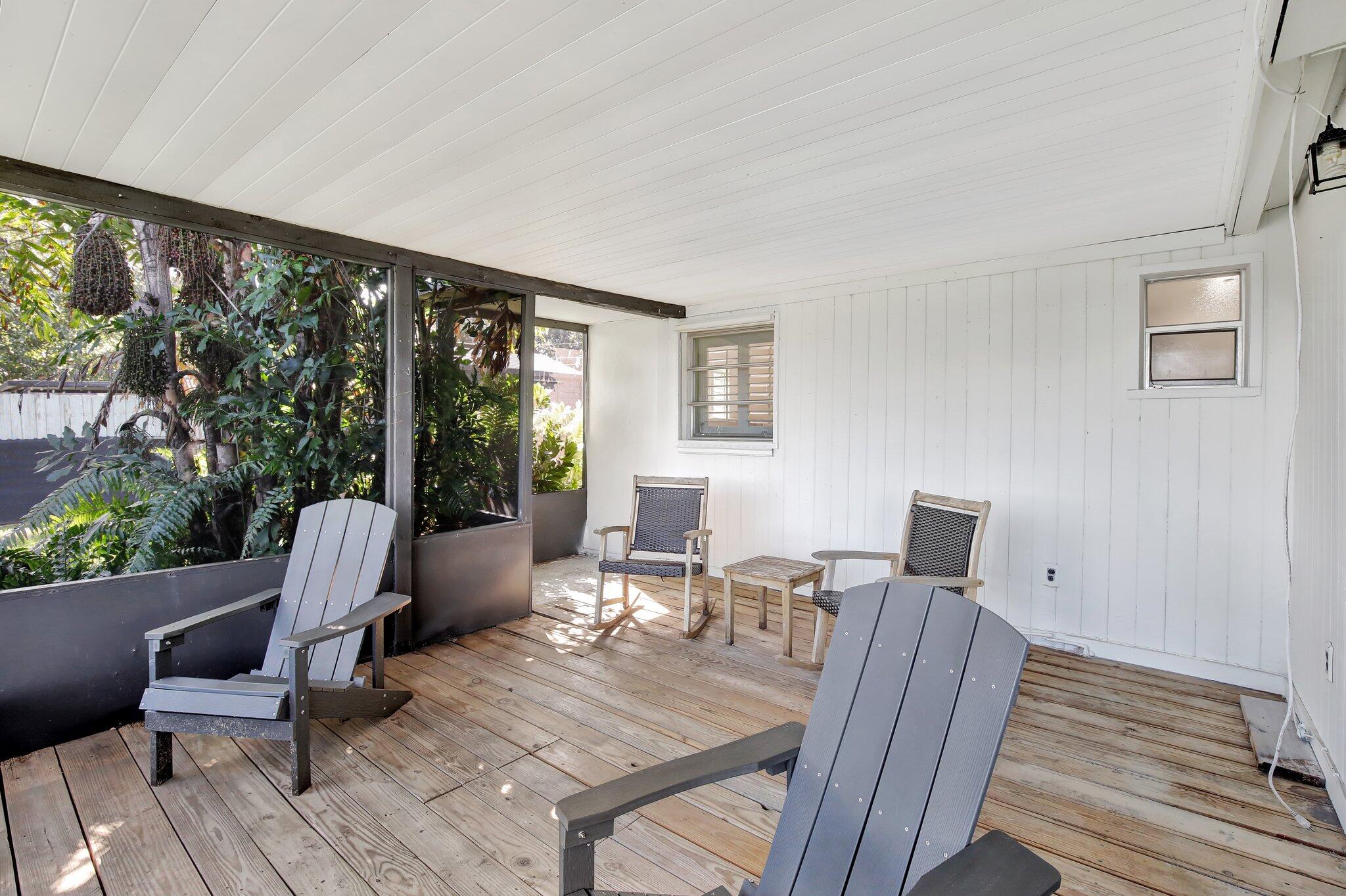 3019 N 57th Hollywood, FL 33021