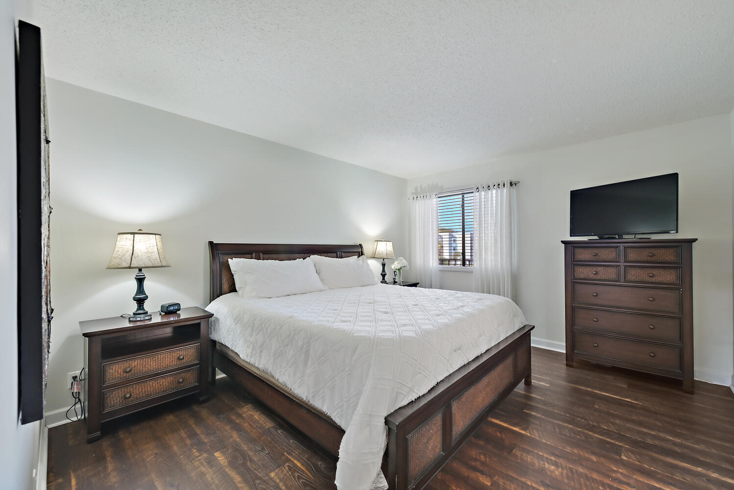 1605 S Us Hwy 1 #F303 Jupiter, FL 33477