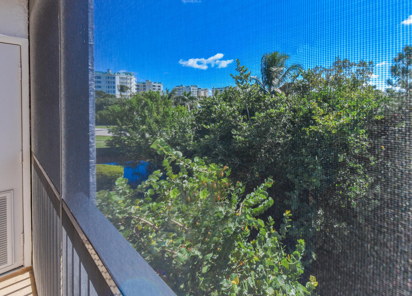 1605 S Us Hwy 1 #F303 Jupiter, FL 33477