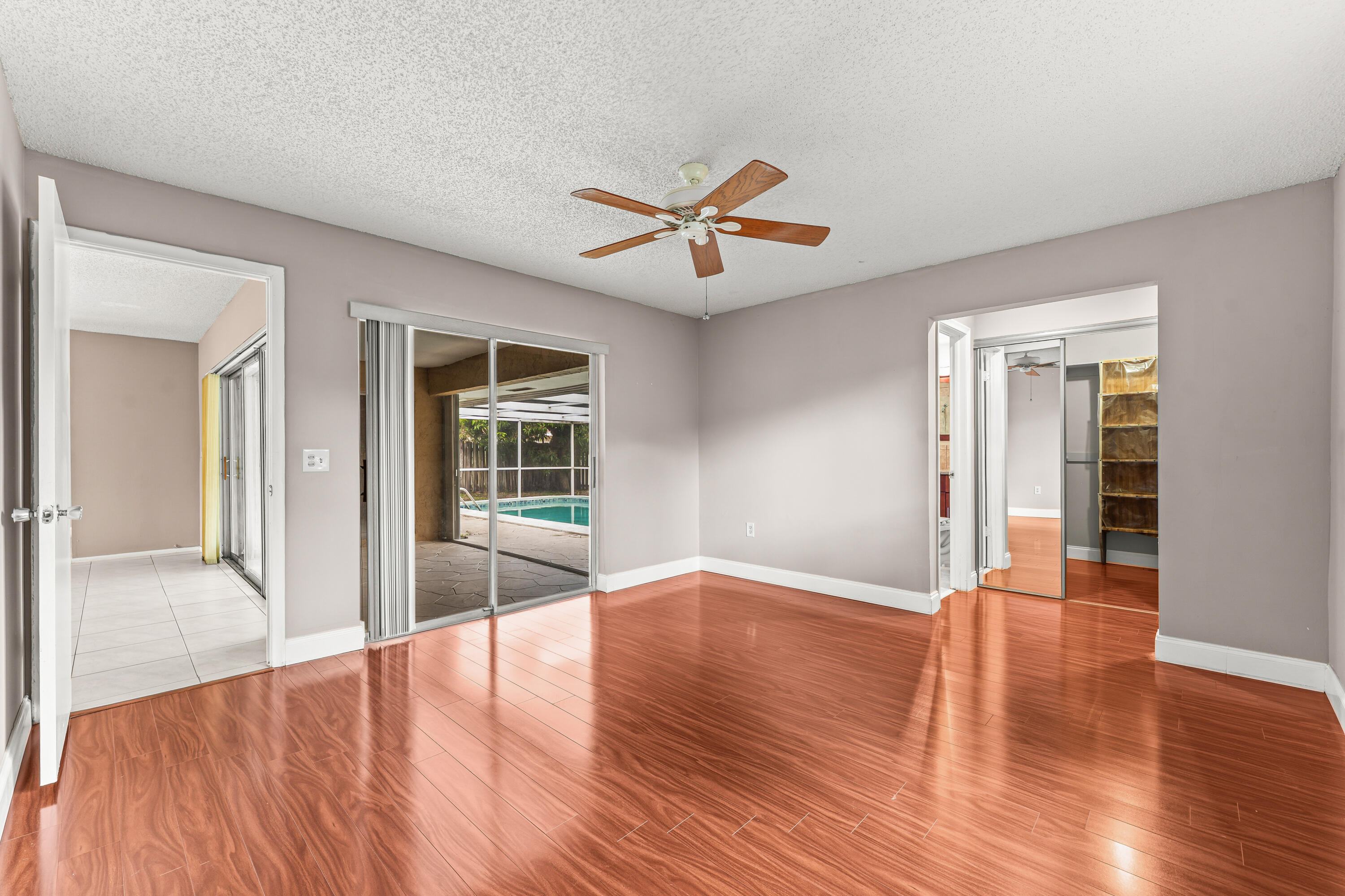 8821 NW 3rd Pembroke Pines, FL 33024