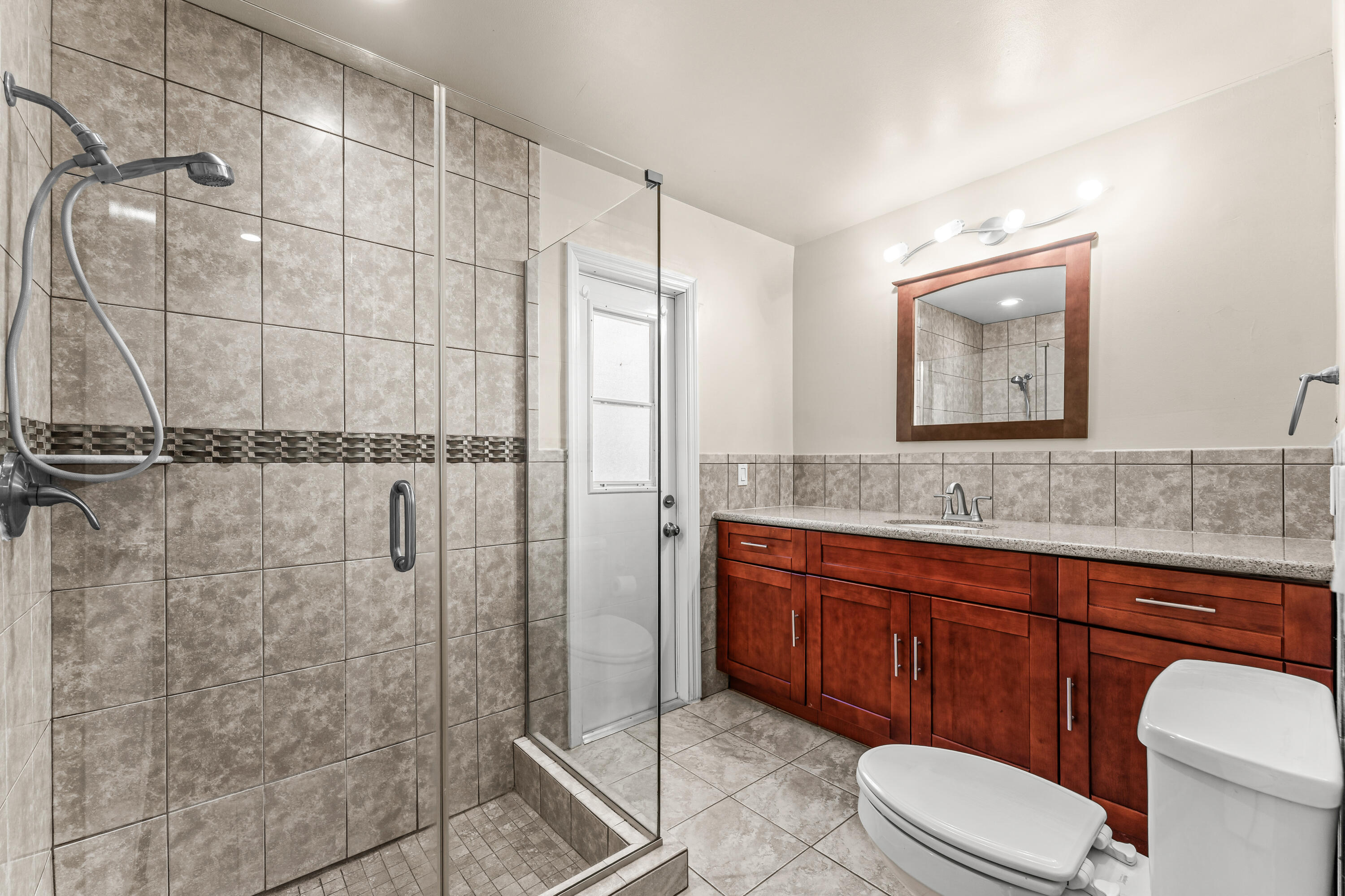 8821 NW 3rd Pembroke Pines, FL 33024