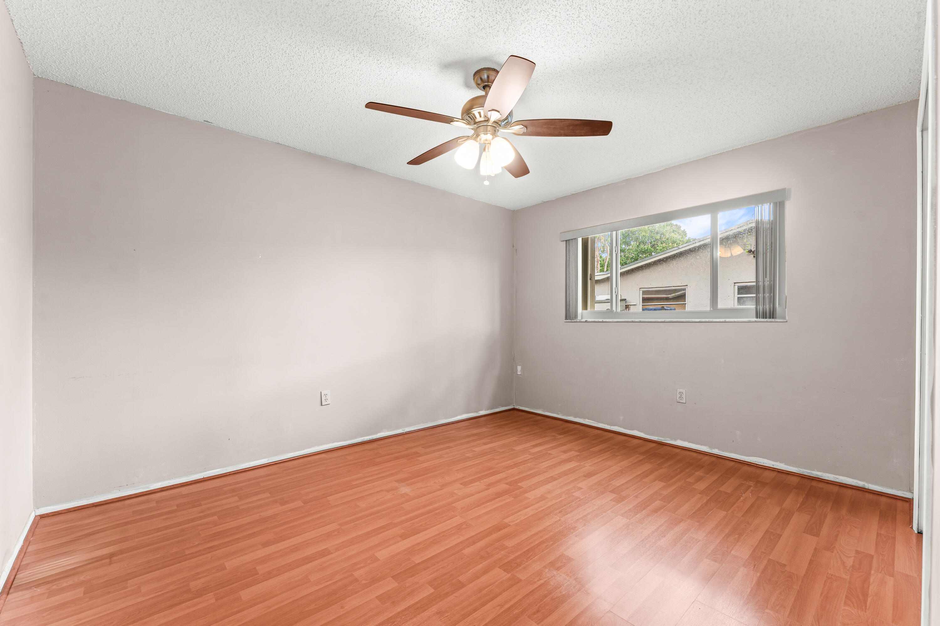 8821 NW 3rd Pembroke Pines, FL 33024