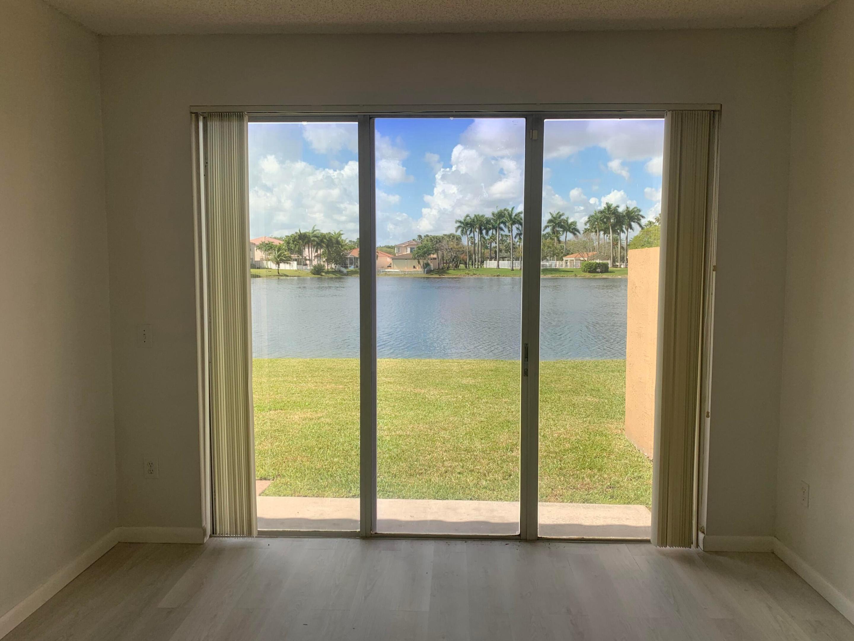 15350 NW 6th Pembroke Pines, FL 33028