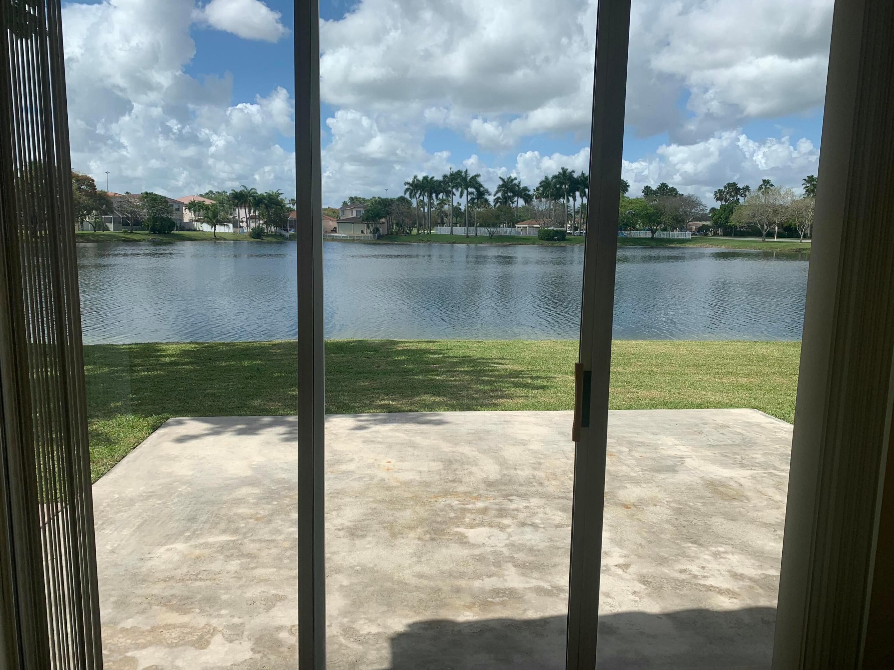 15350 NW 6th Pembroke Pines, FL 33028