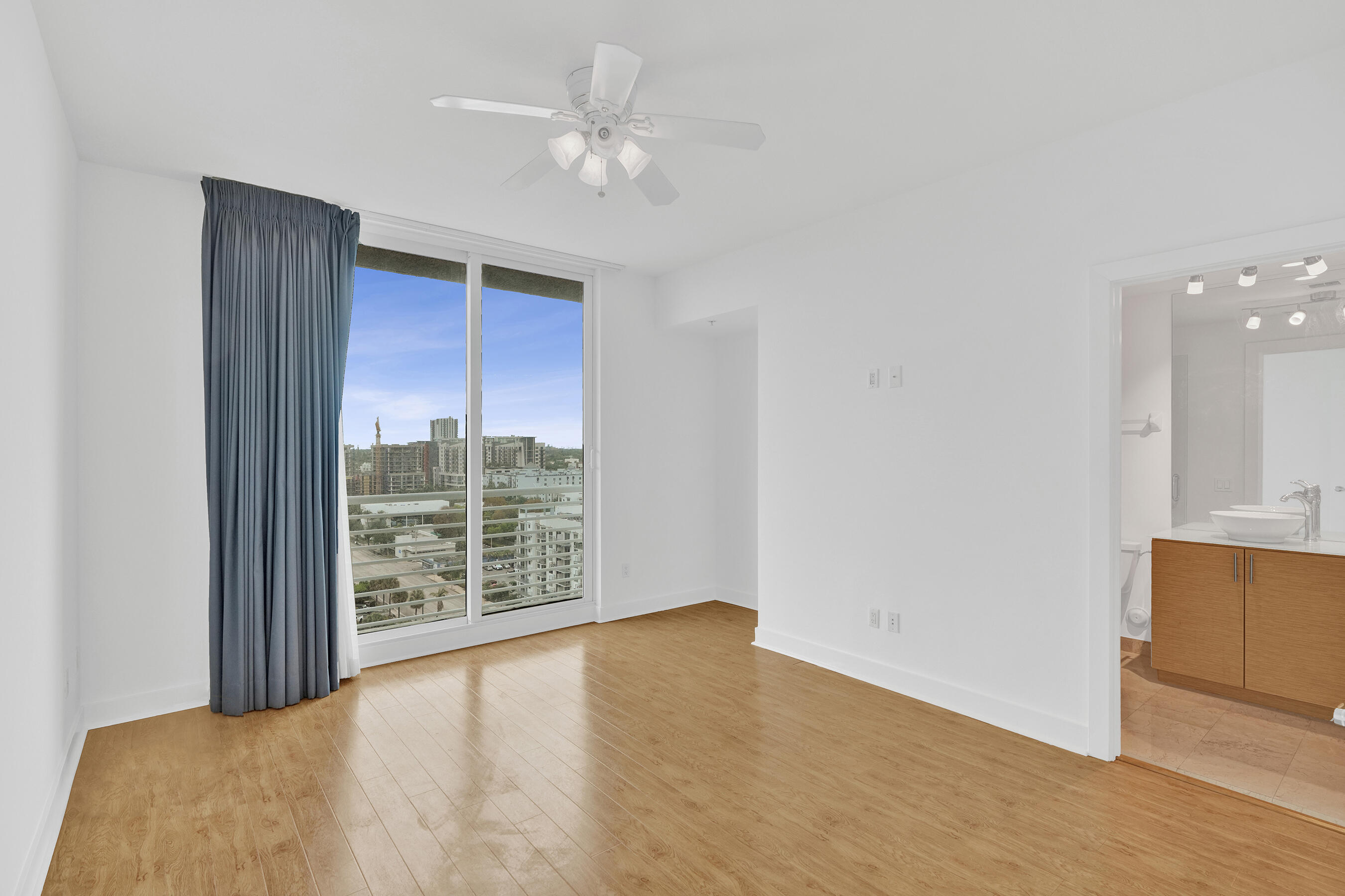 315 NE 3rd Ave #1201 Fort Lauderdale, FL 33301