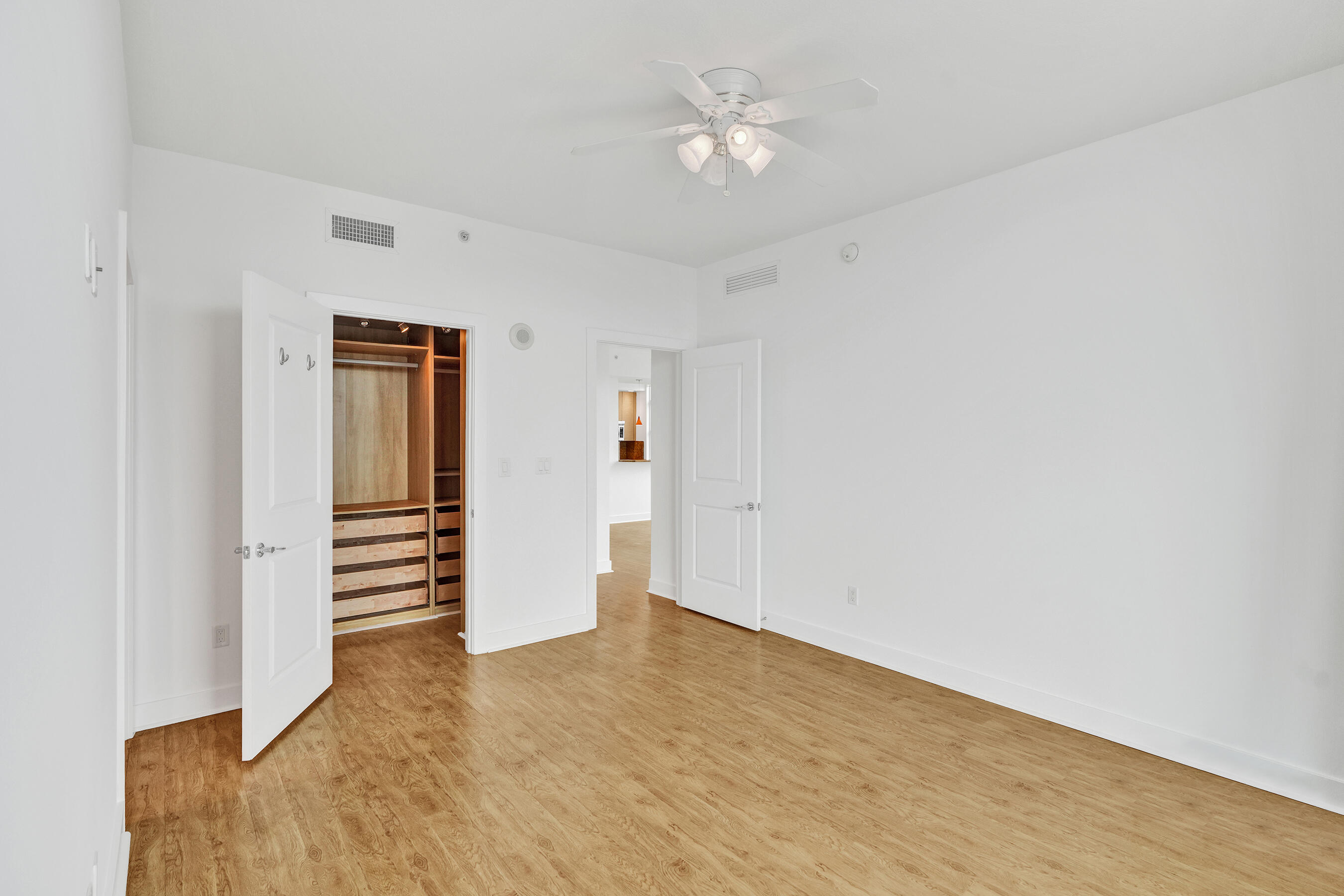 315 NE 3rd Ave #1201 Fort Lauderdale, FL 33301