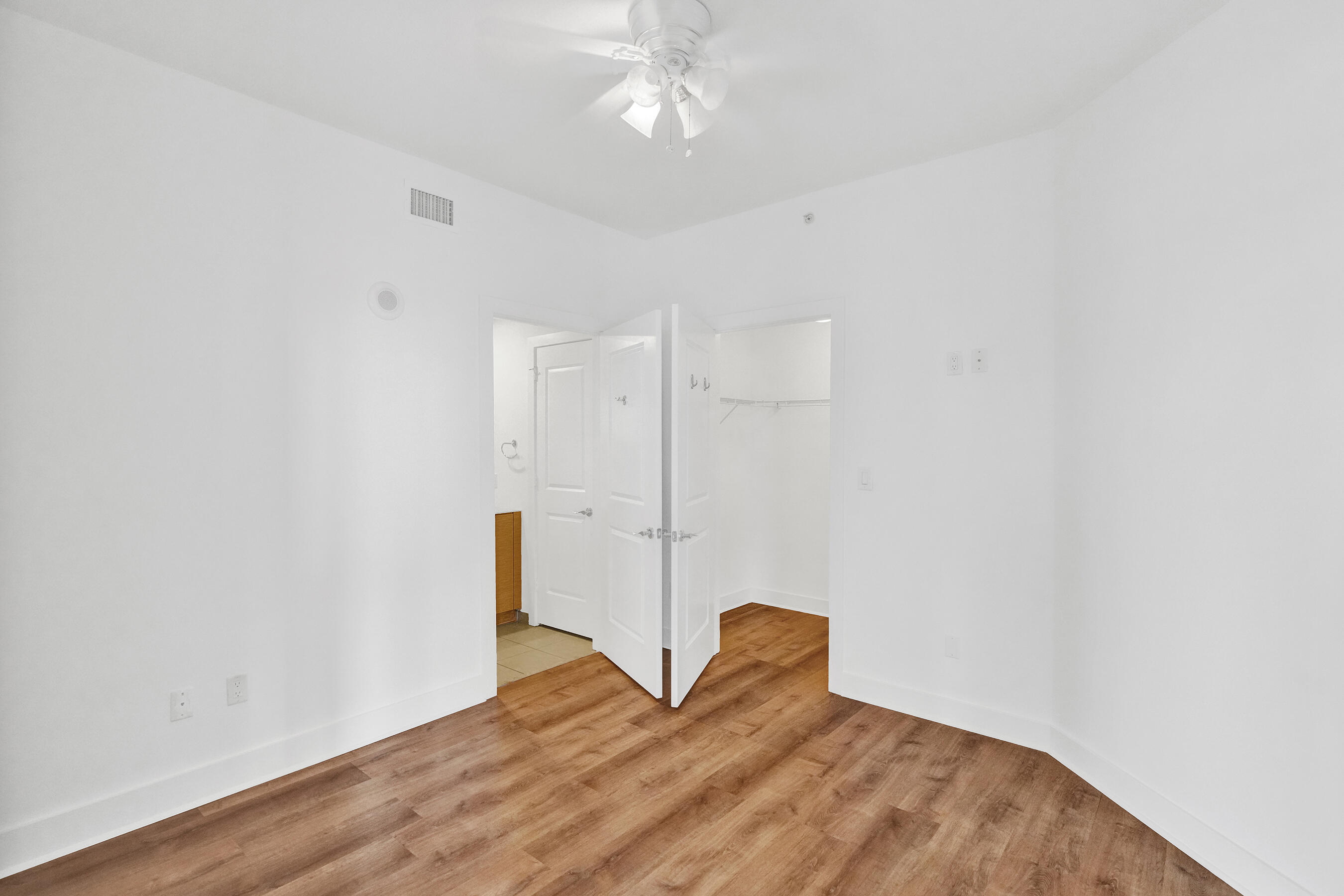 315 NE 3rd Ave #1201 Fort Lauderdale, FL 33301