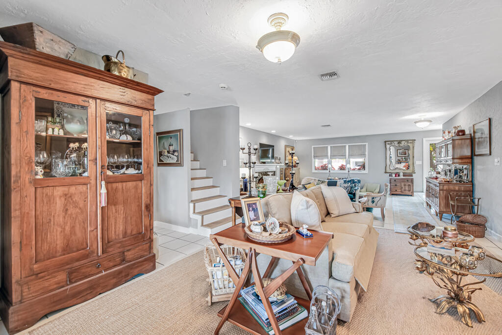491 SE 16th Pompano Beach, FL 33060