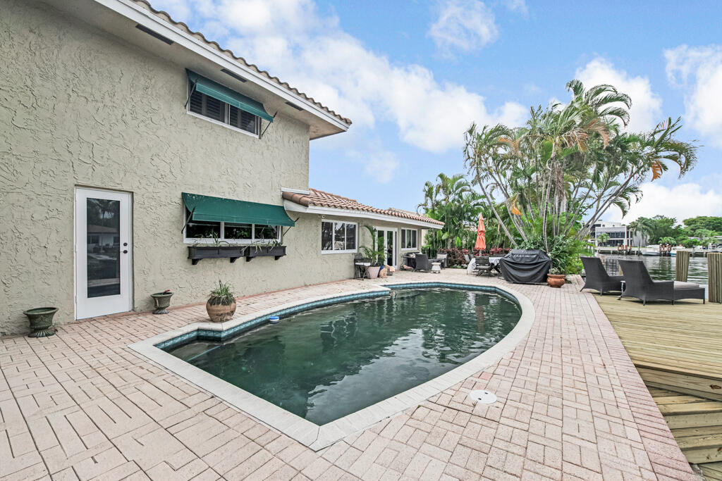 491 SE 16th Pompano Beach, FL 33060