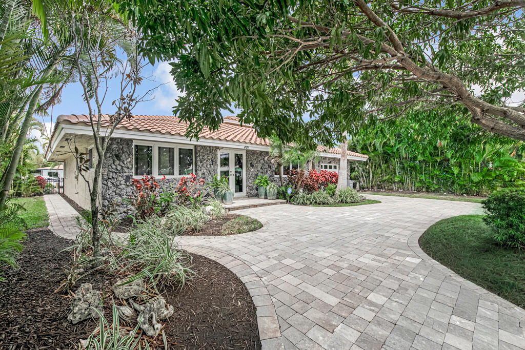 491 SE 16th Pompano Beach, FL 33060