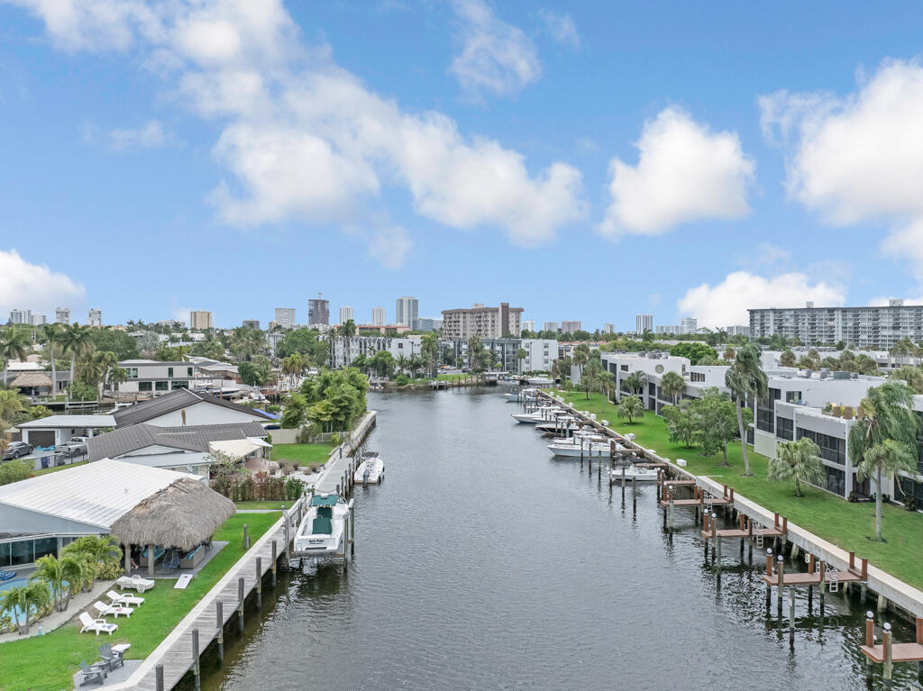 491 SE 16th Pompano Beach, FL 33060
