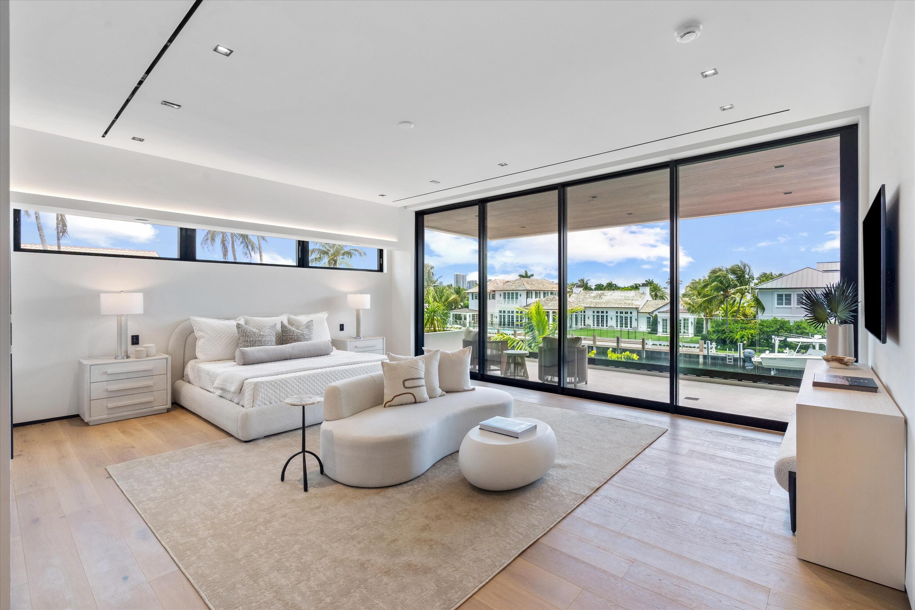 1721 SE 11th Fort Lauderdale, FL 33316