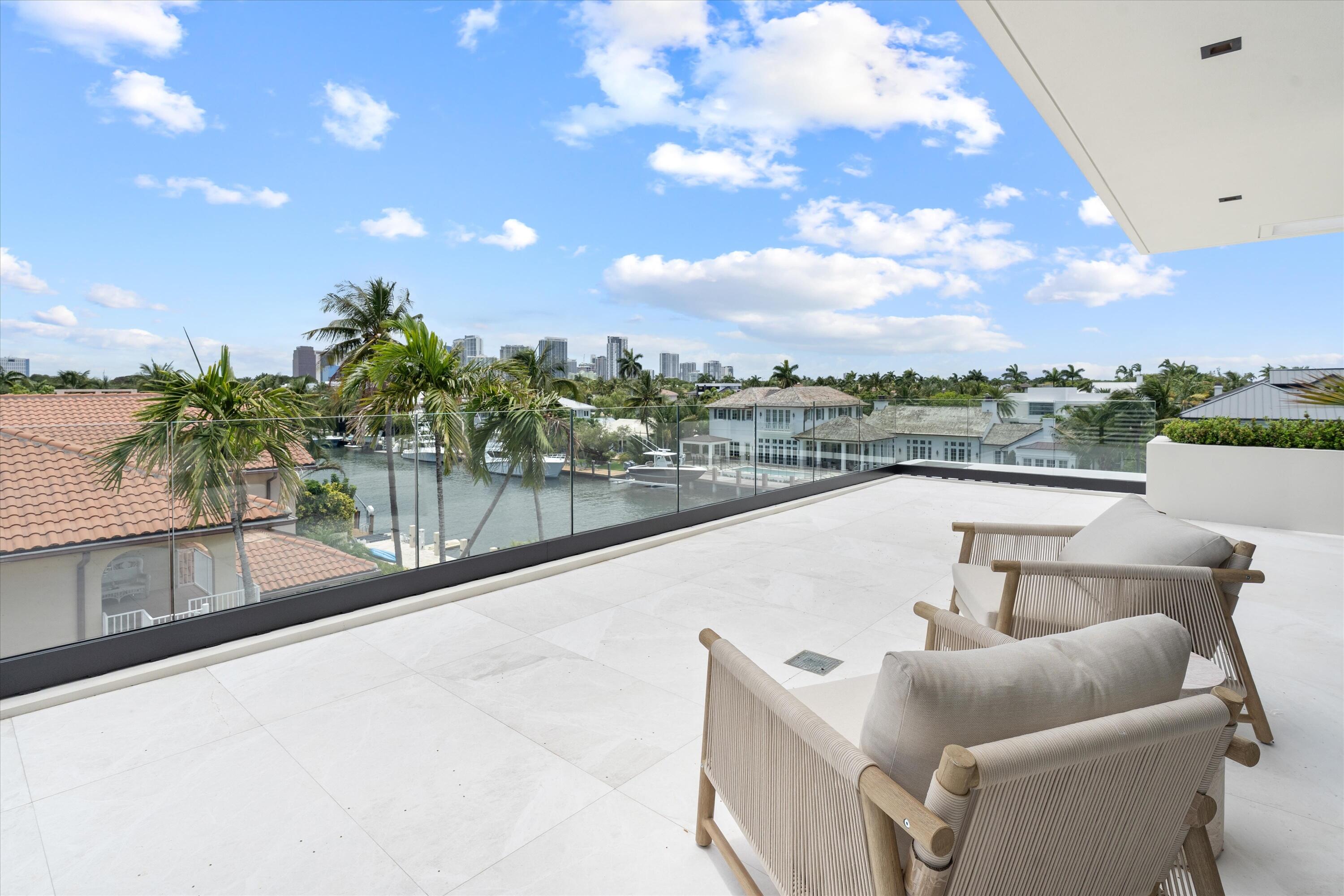1721 SE 11th Fort Lauderdale, FL 33316