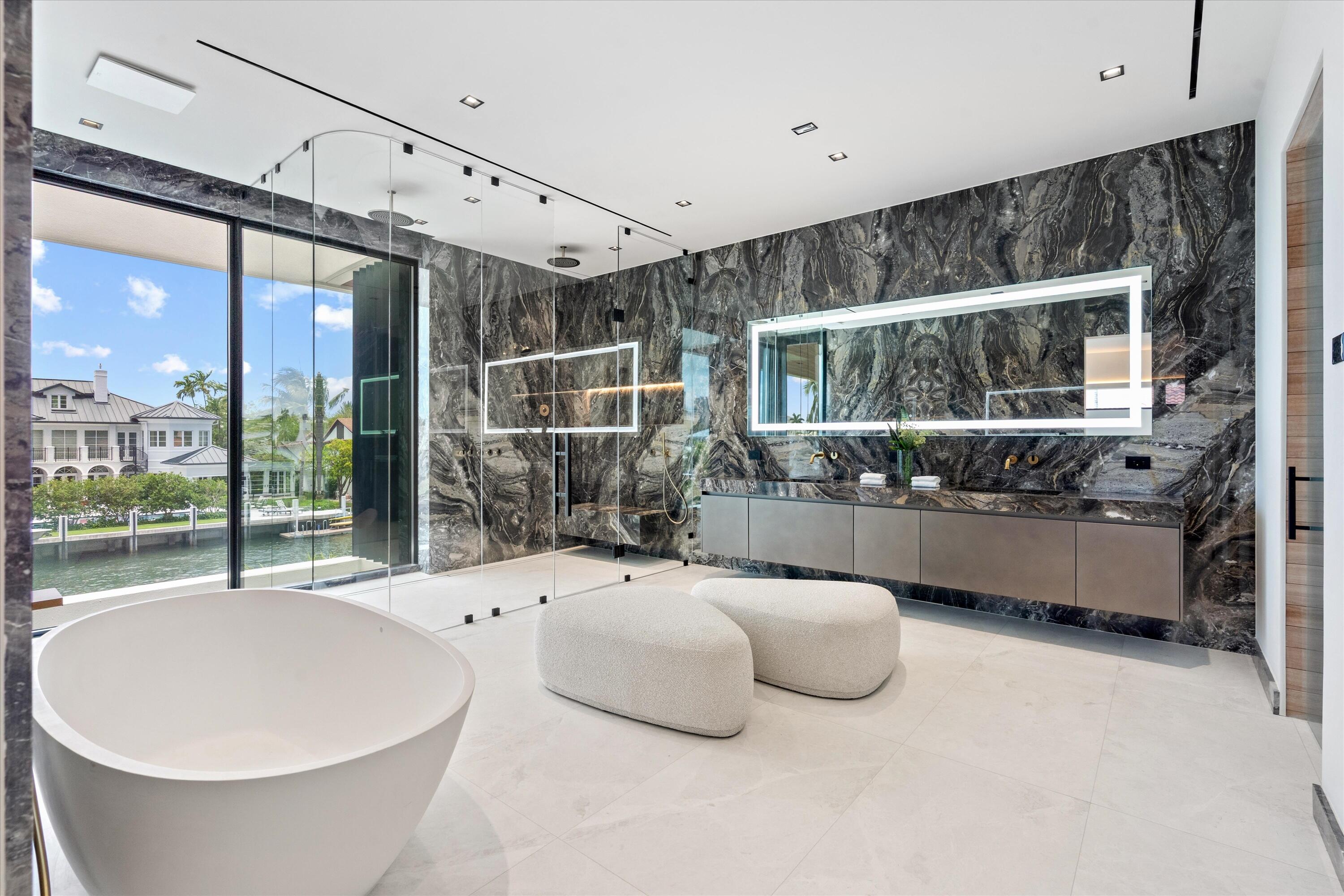 1721 SE 11th Fort Lauderdale, FL 33316