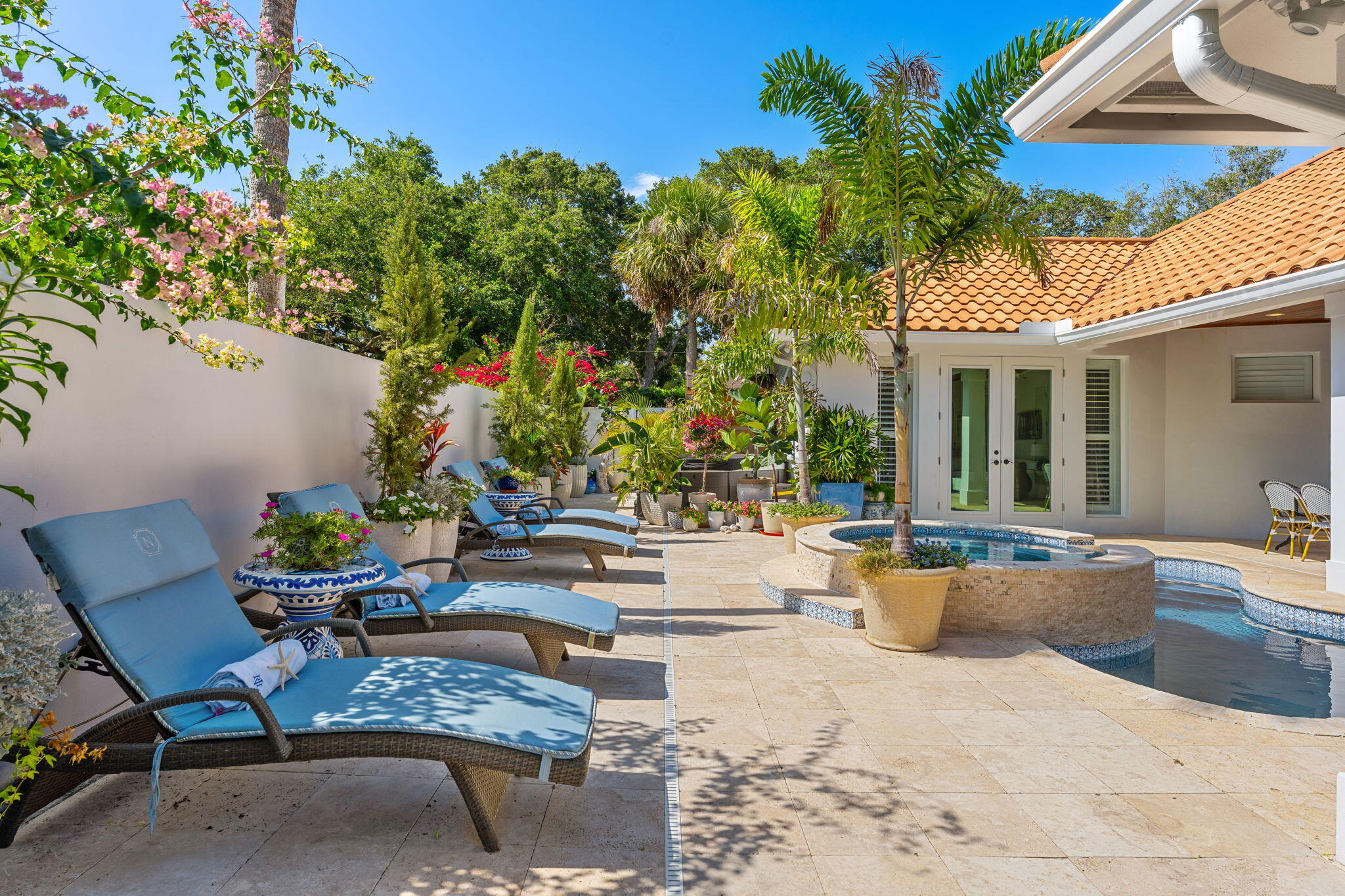 906 Jasmine Vero Beach, FL 32963