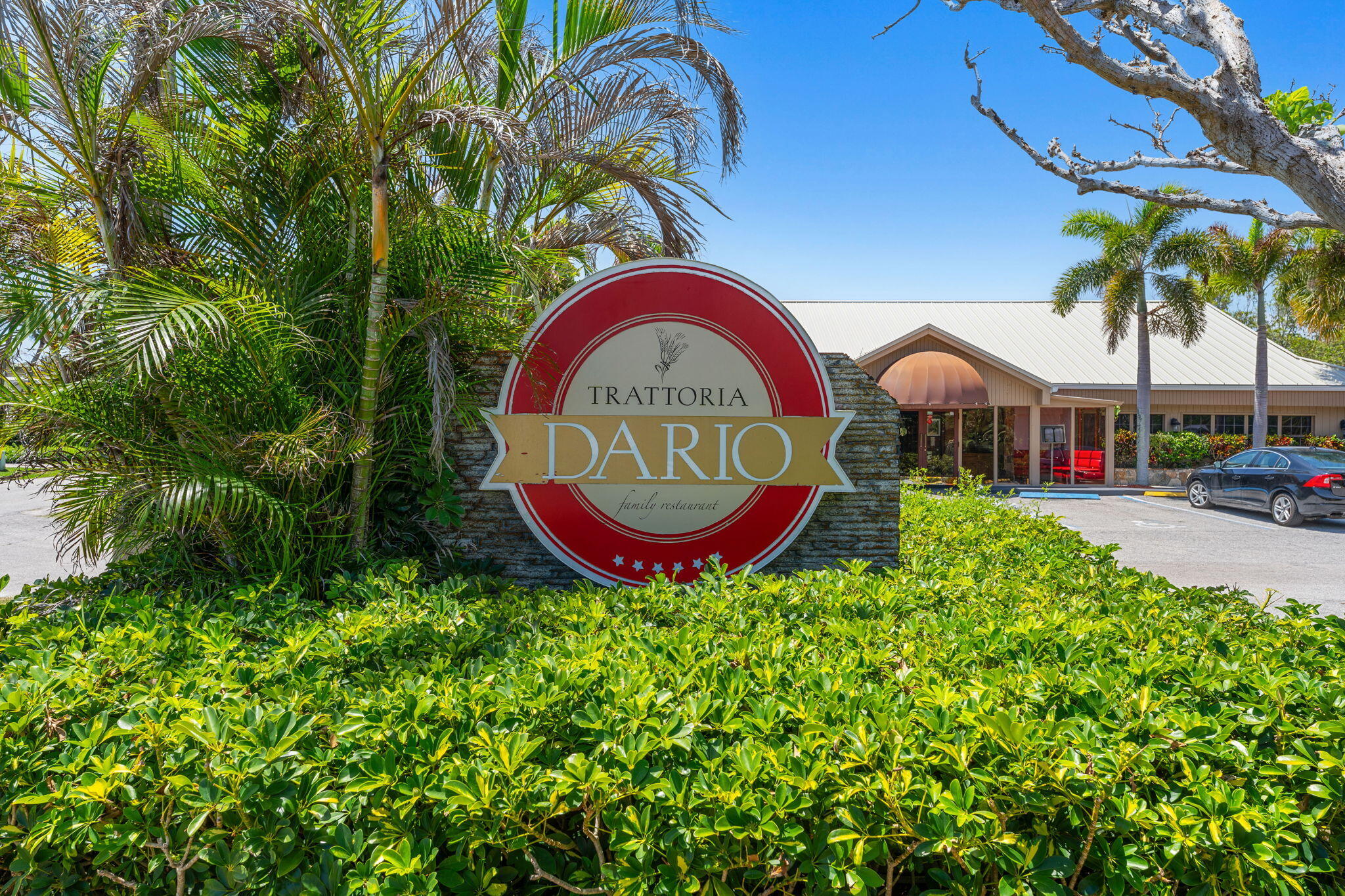 906 Jasmine Vero Beach, FL 32963