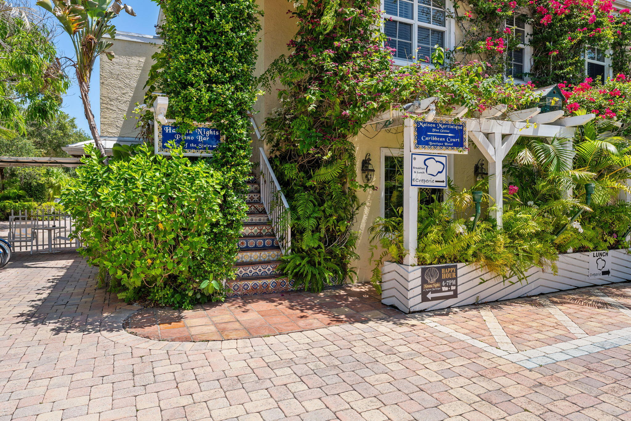 906 Jasmine Vero Beach, FL 32963