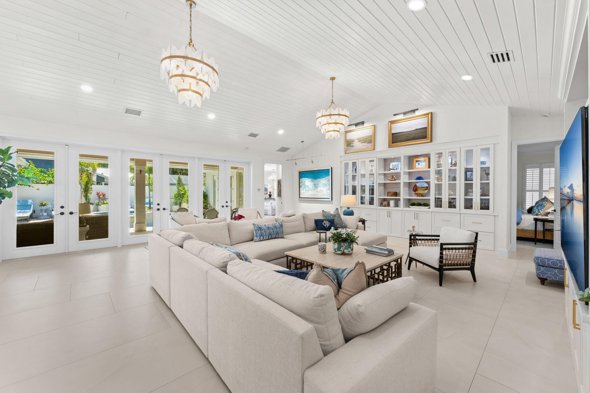 906 Jasmine Vero Beach, FL 32963
