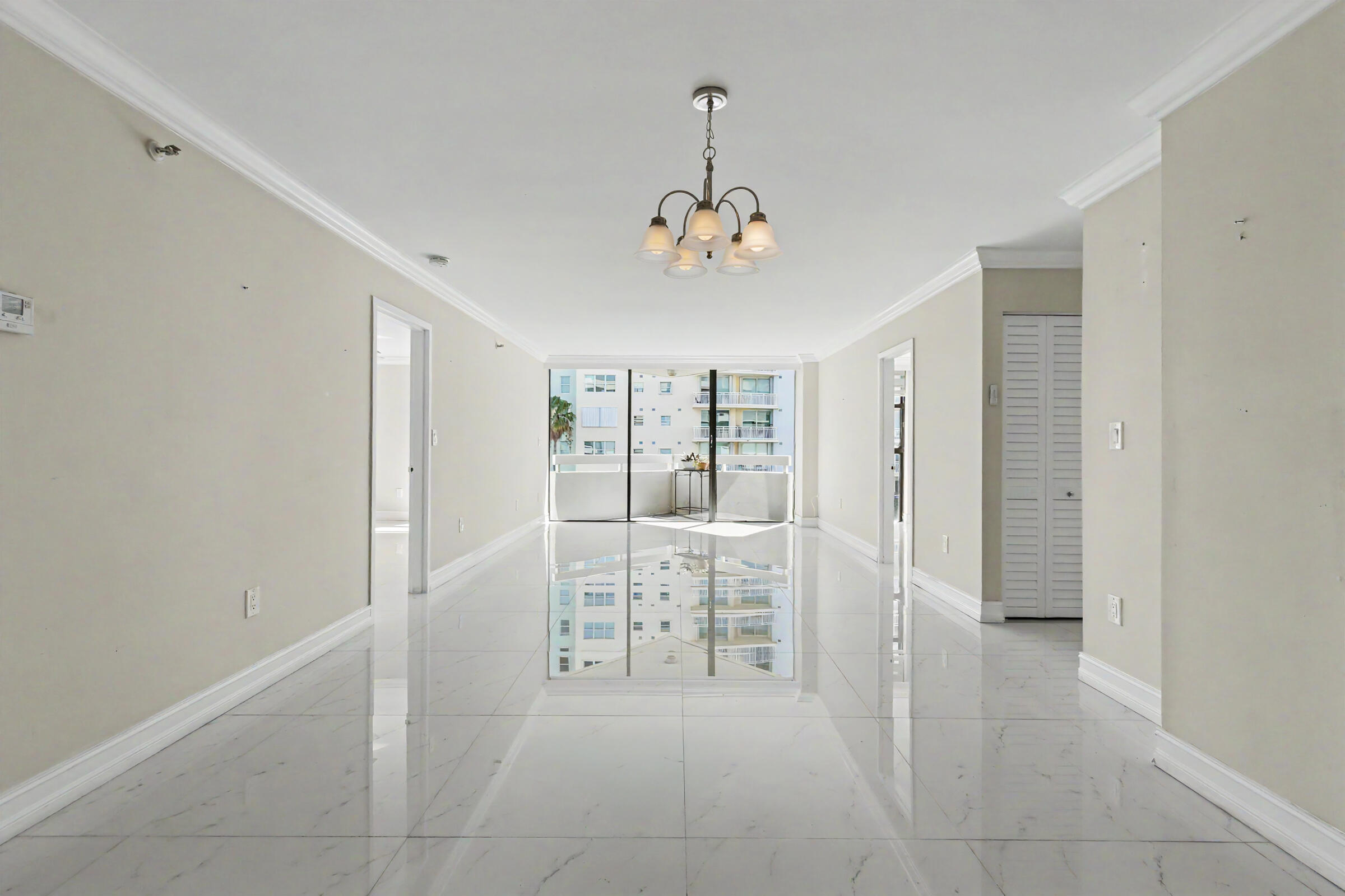 2501 Brickell #903 Miami, FL 33129