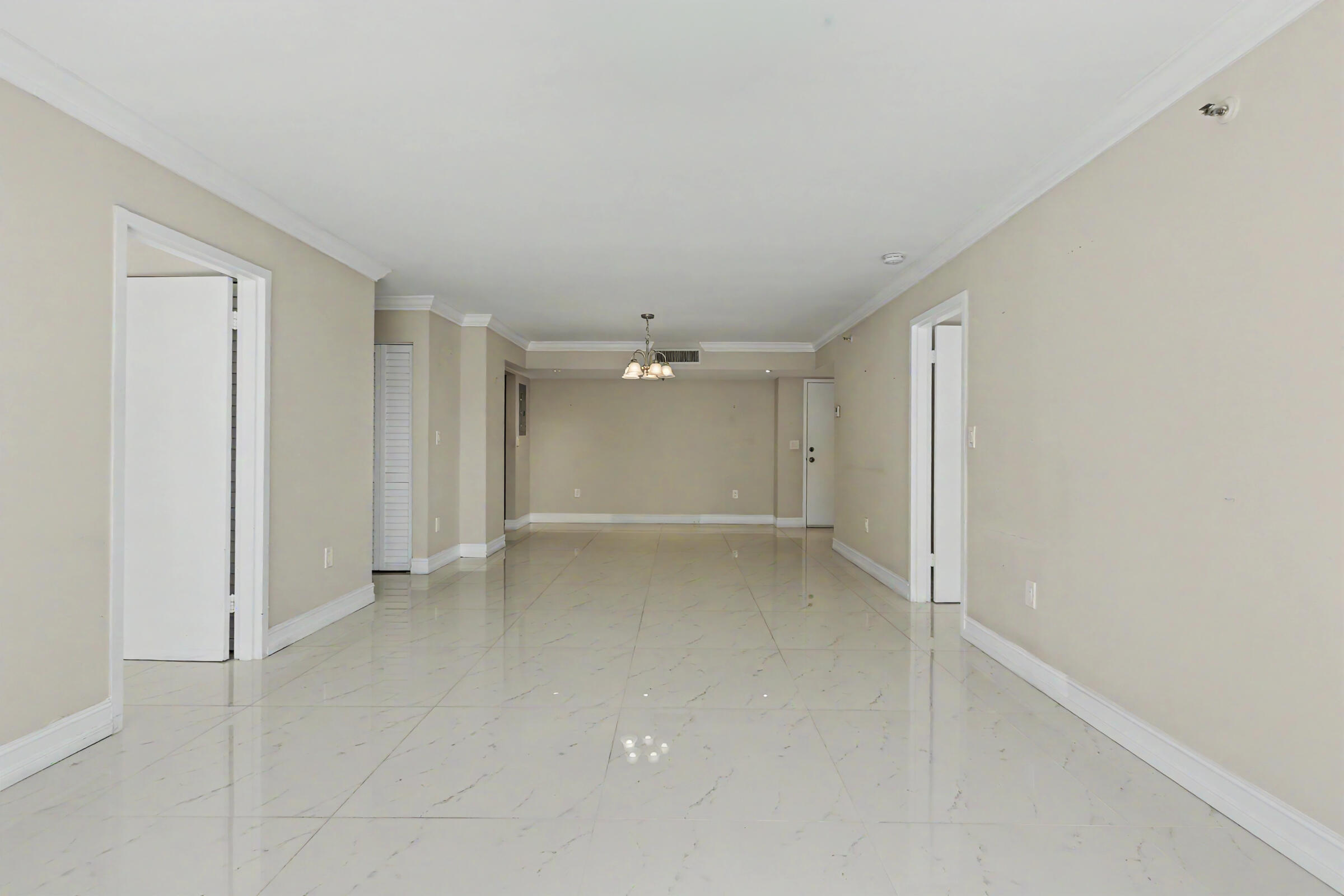 2501 Brickell #903 Miami, FL 33129