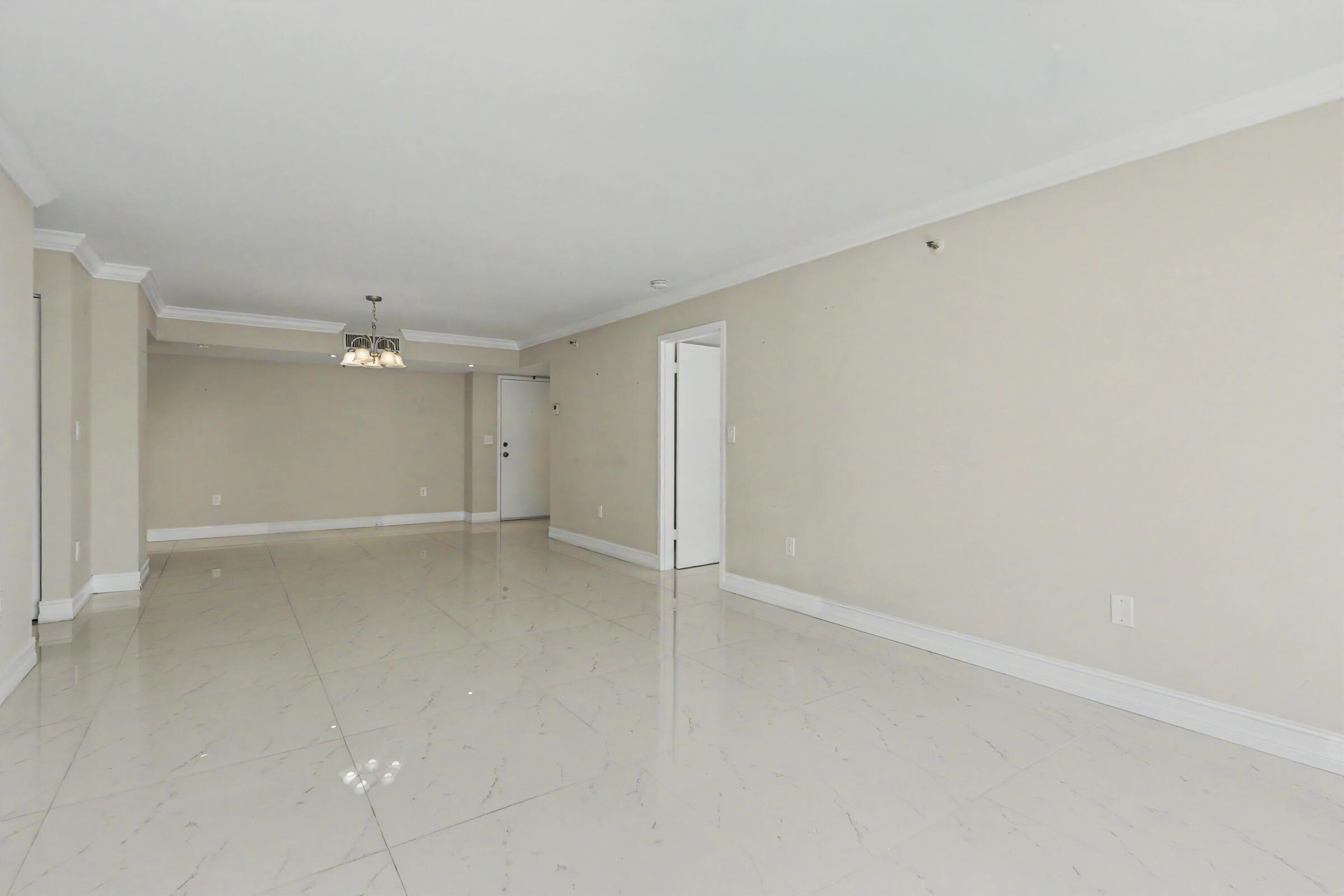 2501 Brickell #903 Miami, FL 33129