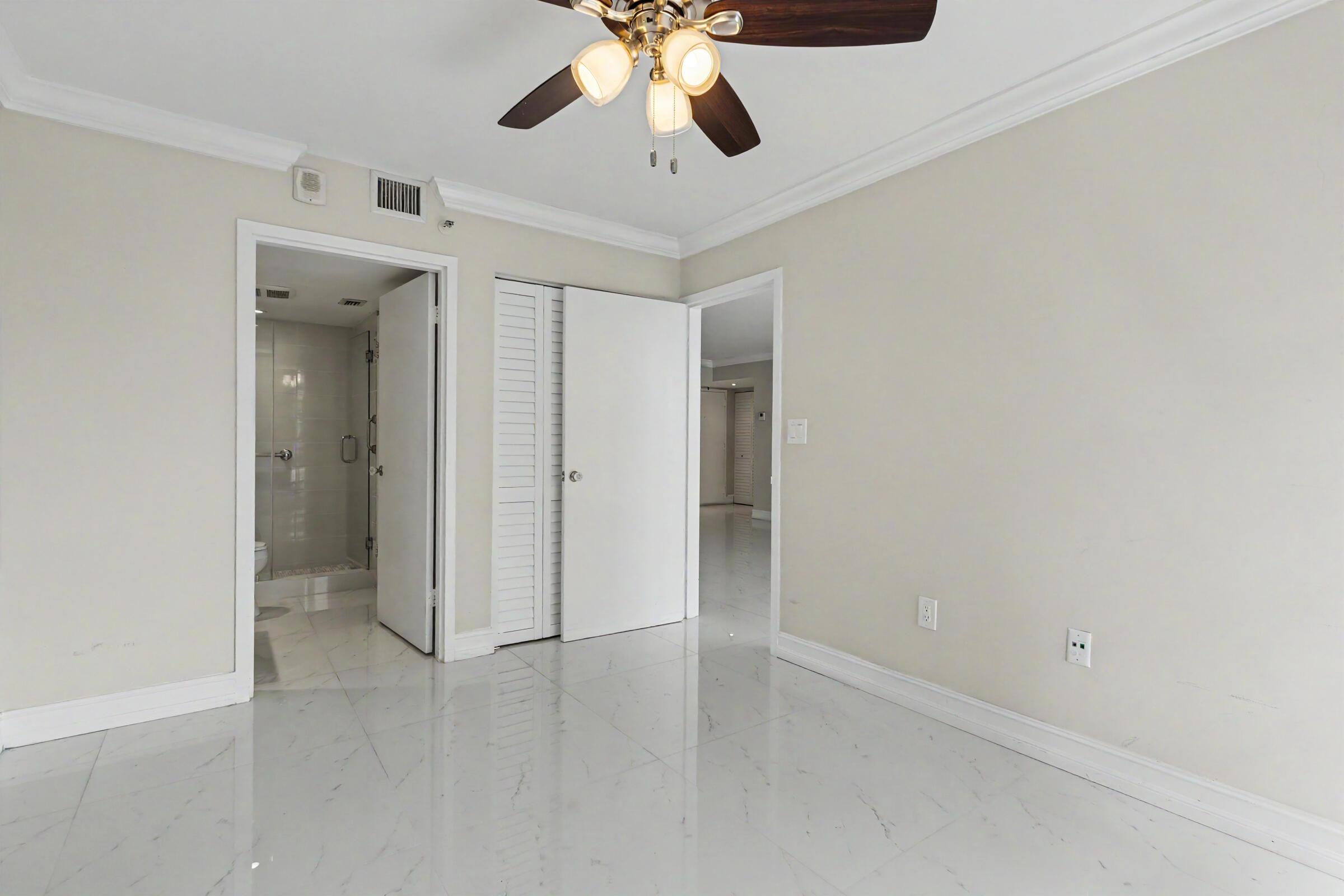 2501 Brickell #903 Miami, FL 33129