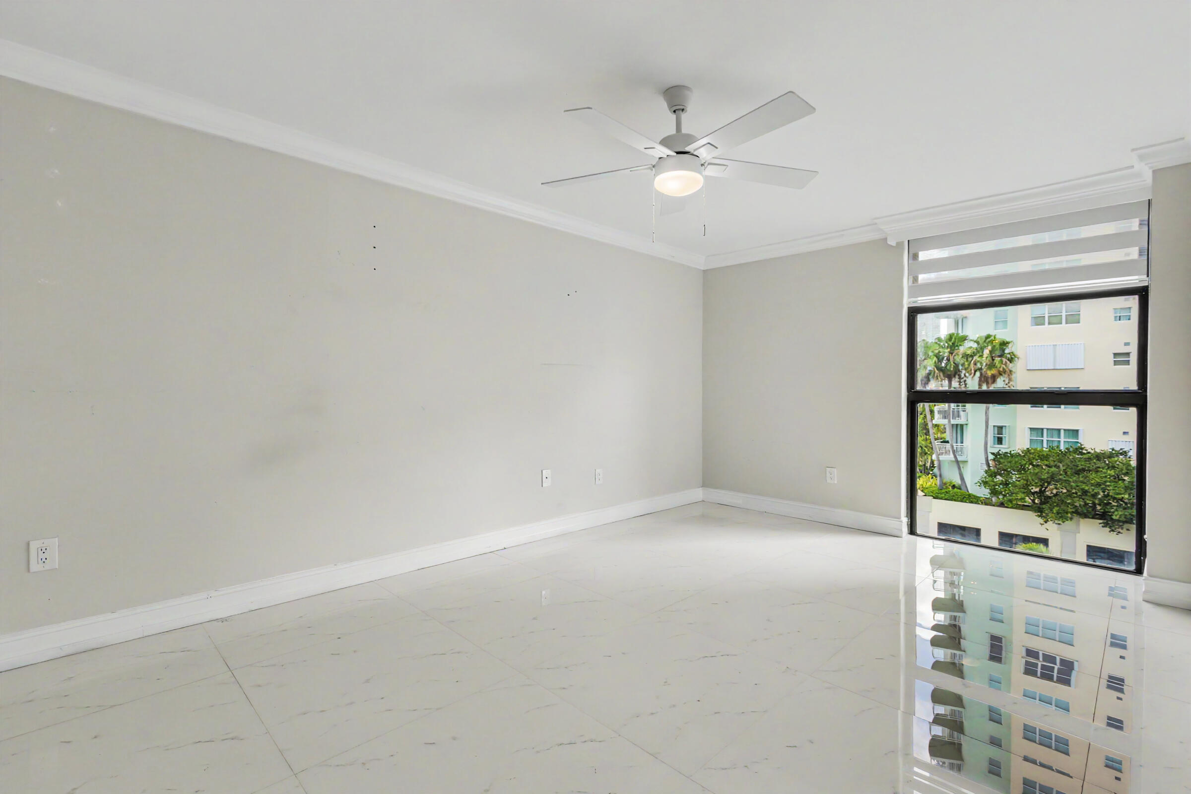 2501 Brickell #903 Miami, FL 33129
