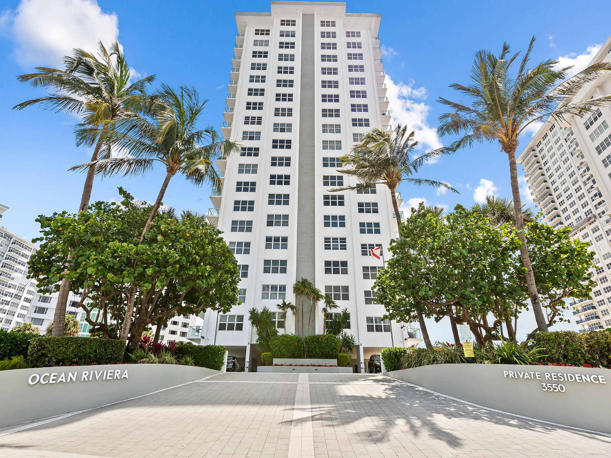 3550 Galt Ocean #1011