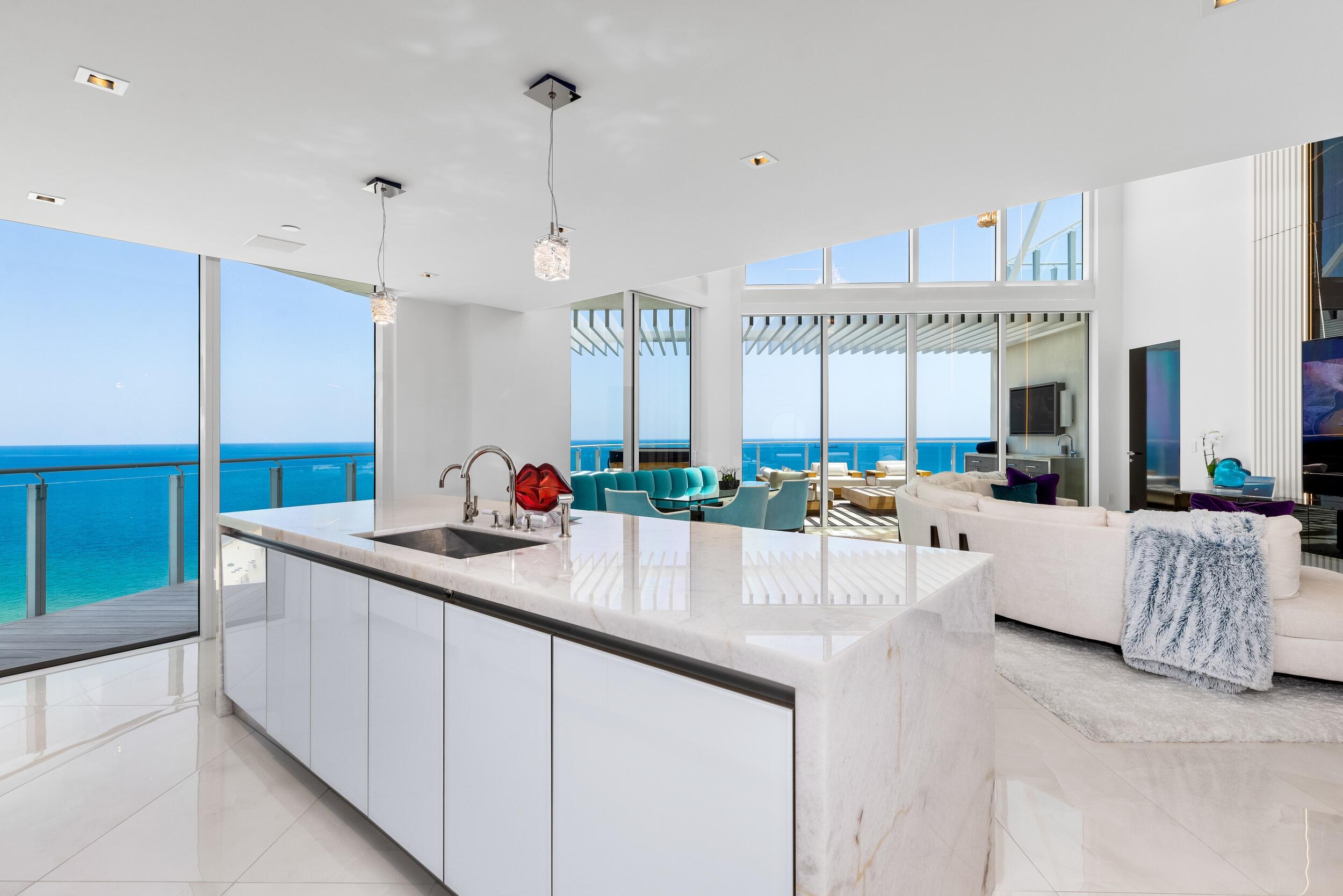 525 N Fort Lauderdale Bch #1702 Fort Lauderdale, FL 33304