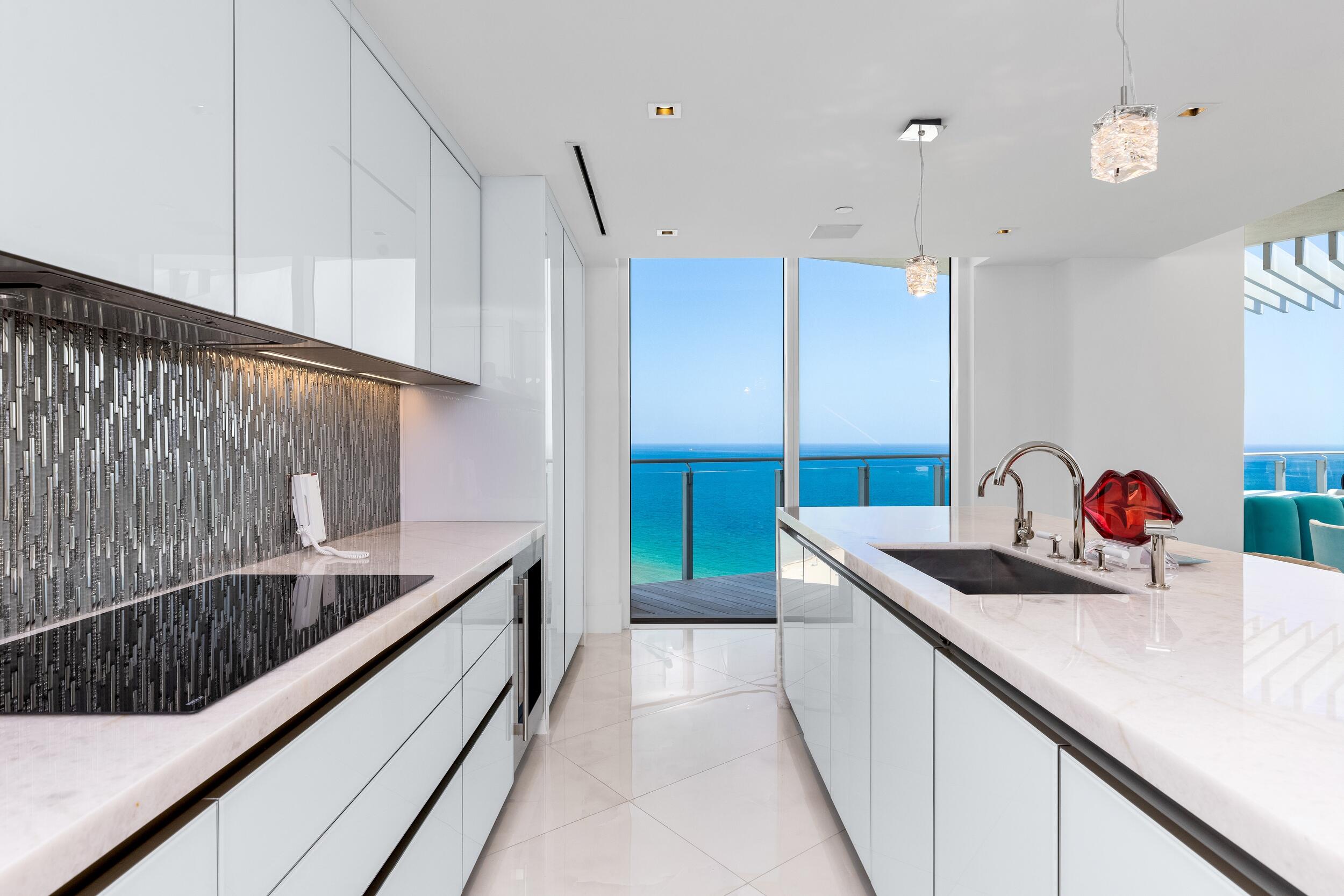 525 N Fort Lauderdale Bch #1702 Fort Lauderdale, FL 33304