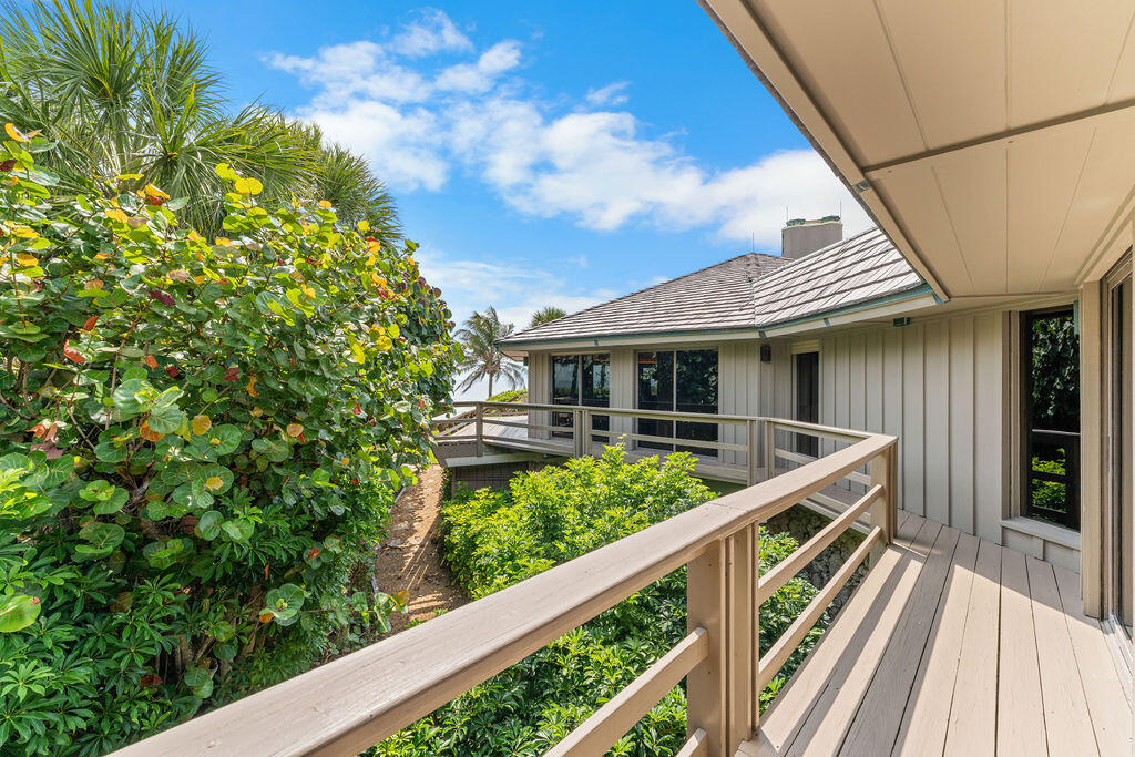 11958 Turtle Bch Rd North Palm Beach, FL 33408