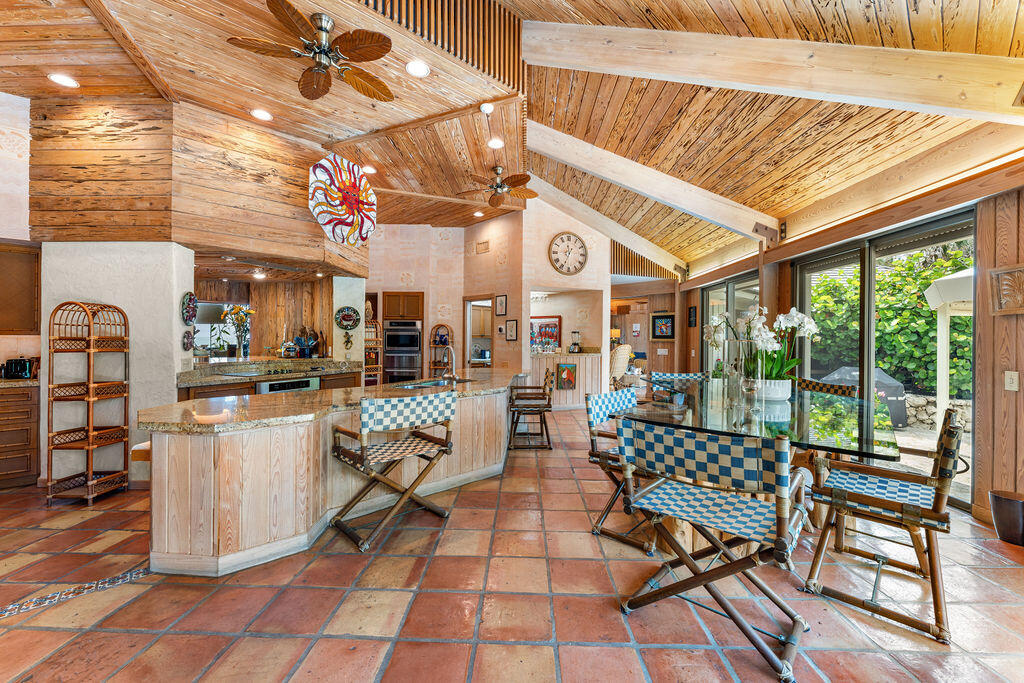 11958 Turtle Bch Rd North Palm Beach, FL 33408