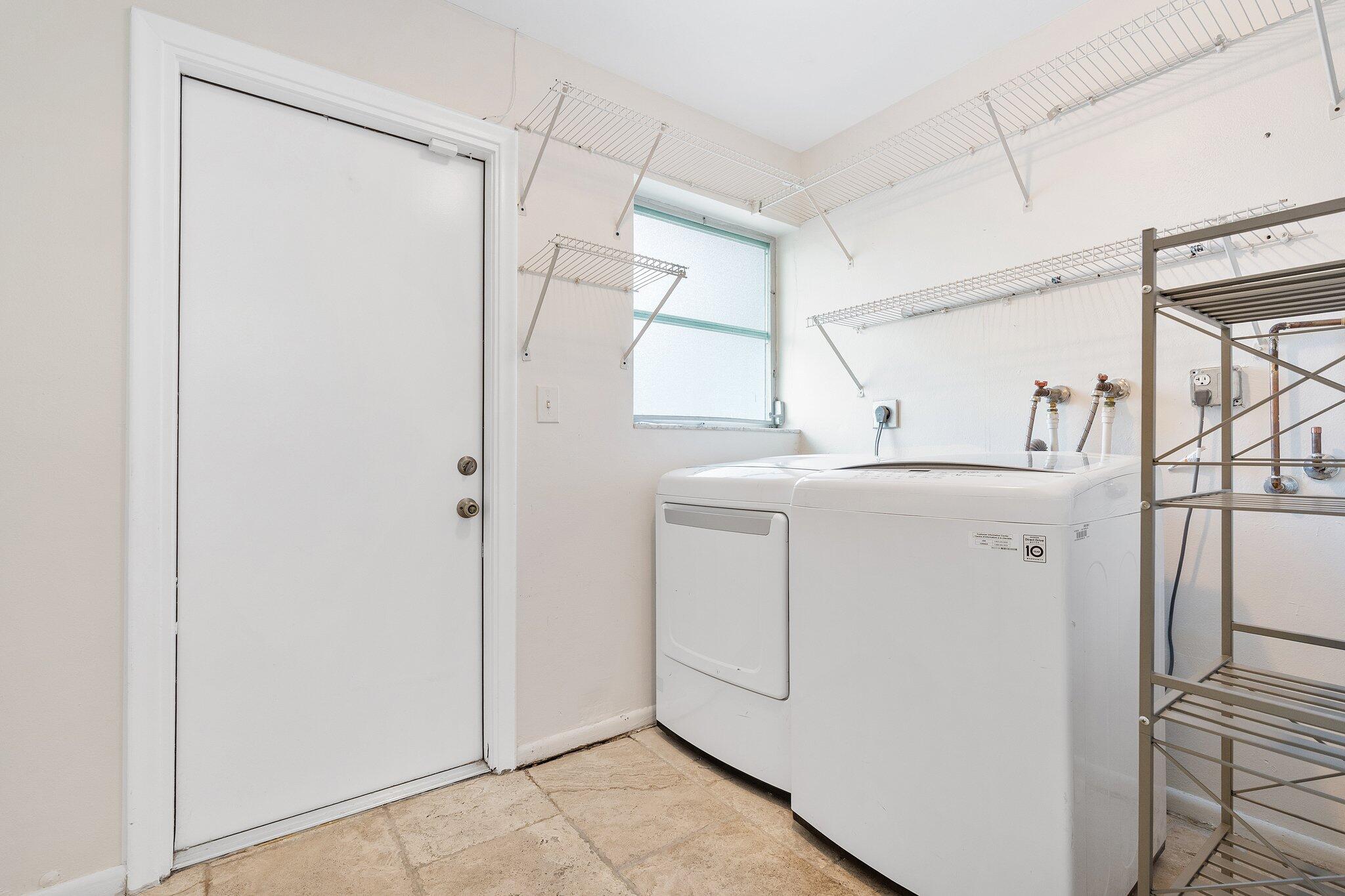 3241 NE 56th Ct Fort Lauderdale, FL 33308