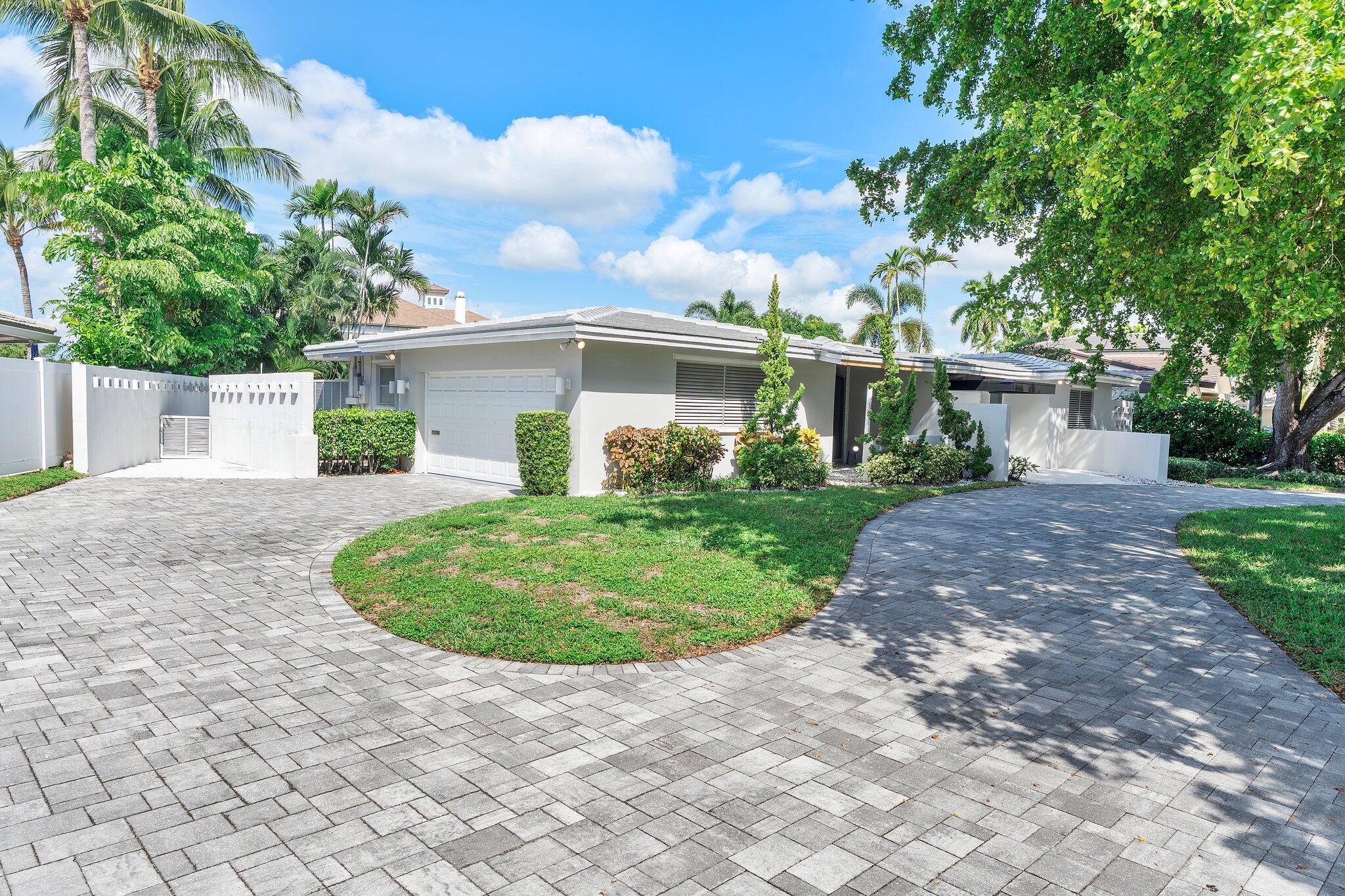 3241 NE 56th Ct Fort Lauderdale, FL 33308