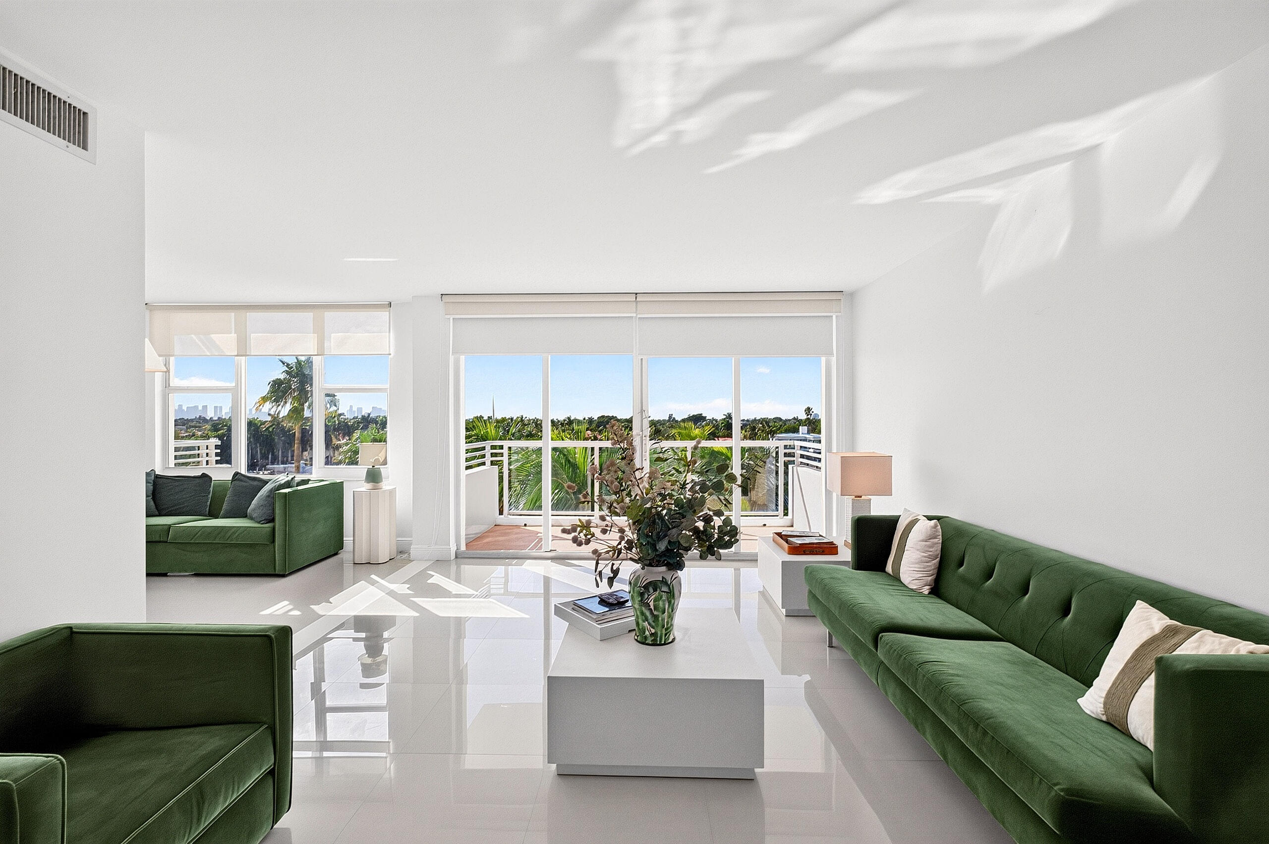 5600 Collins Ave #6M