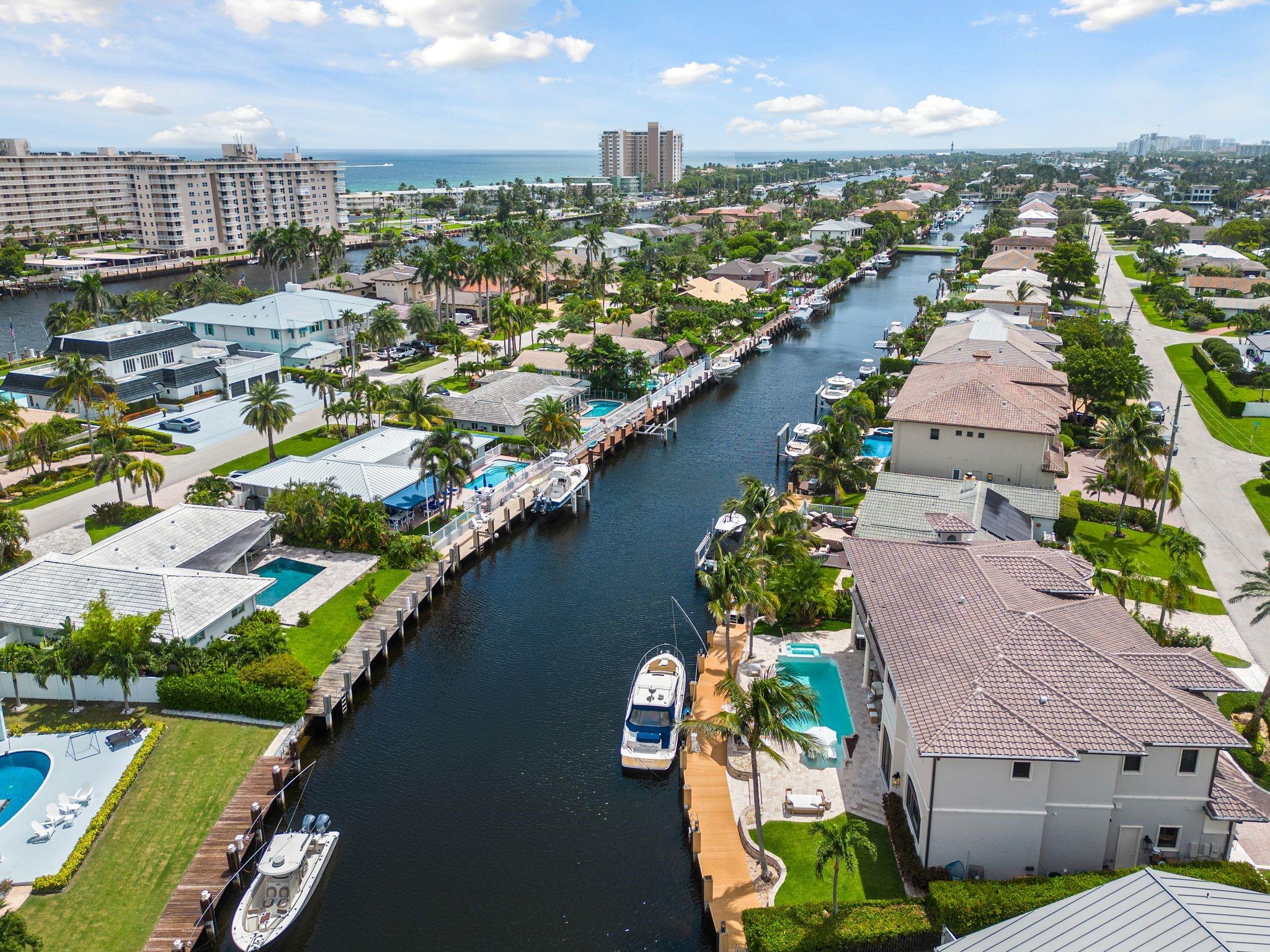 4050 NE 30th Ave Lighthouse Point, FL 33064