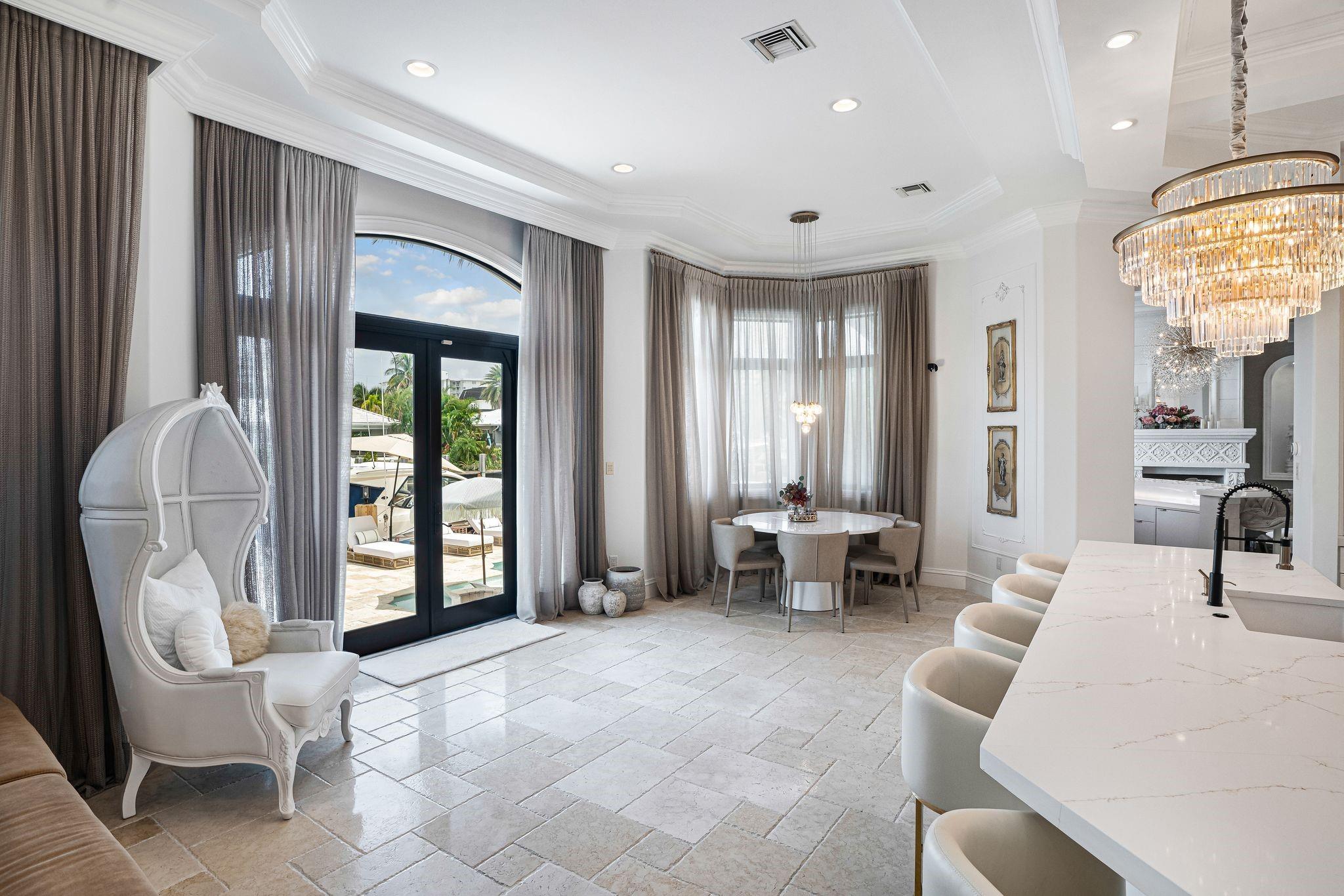 4050 NE 30th Ave Lighthouse Point, FL 33064