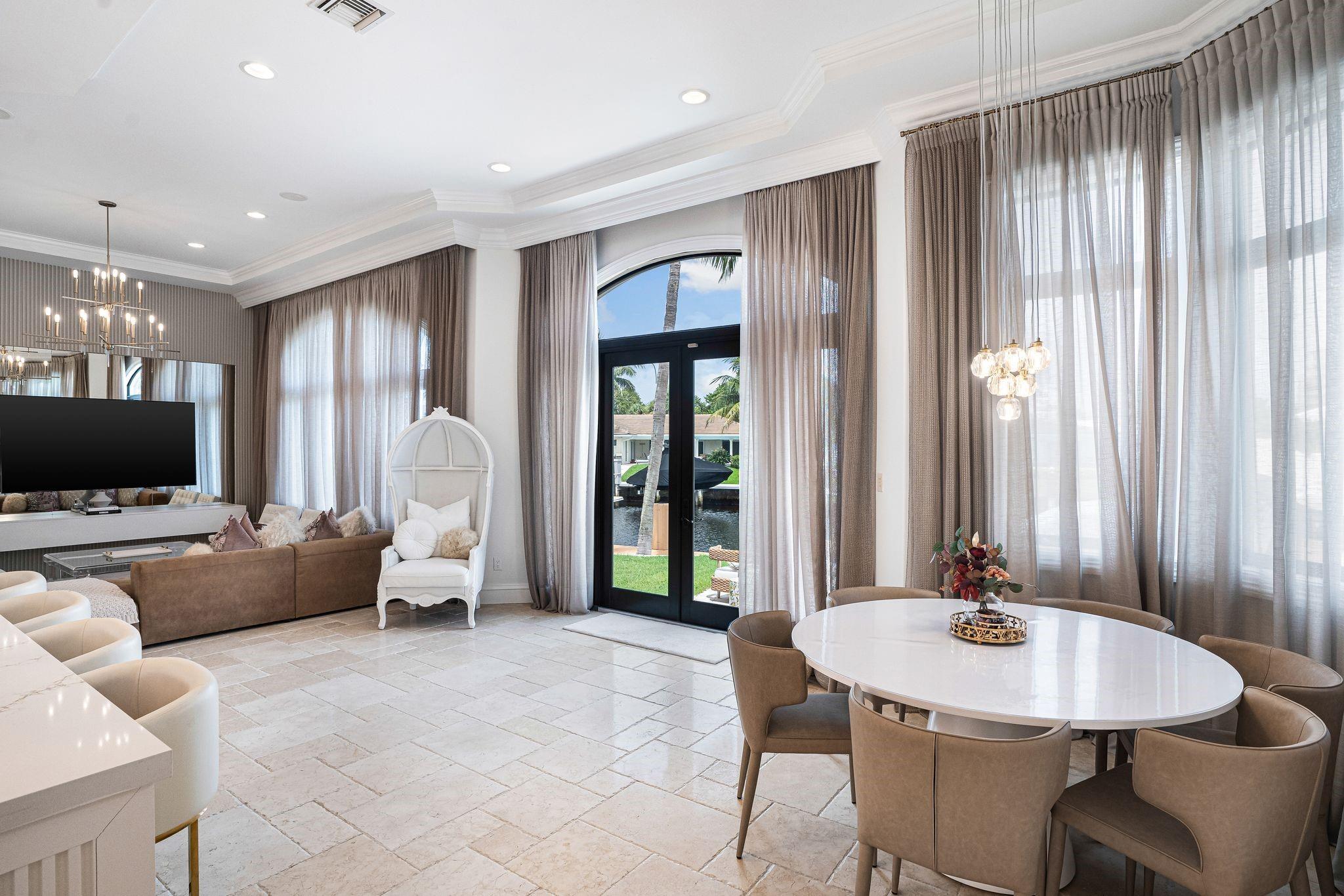 4050 NE 30th Ave Lighthouse Point, FL 33064