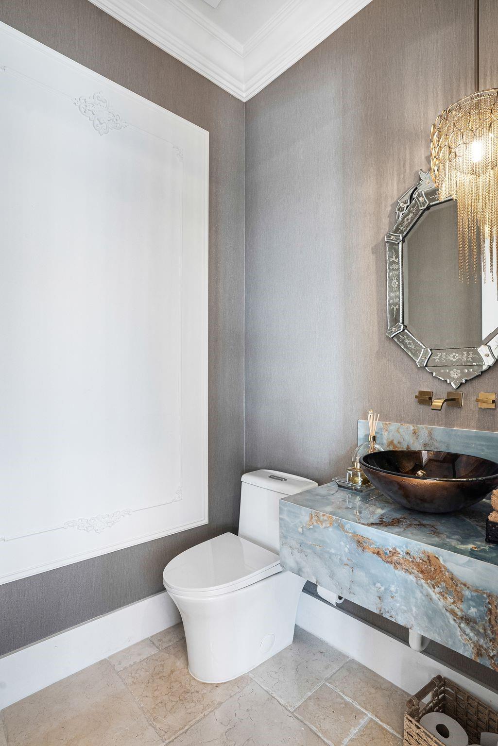 4050 NE 30th Ave Lighthouse Point, FL 33064